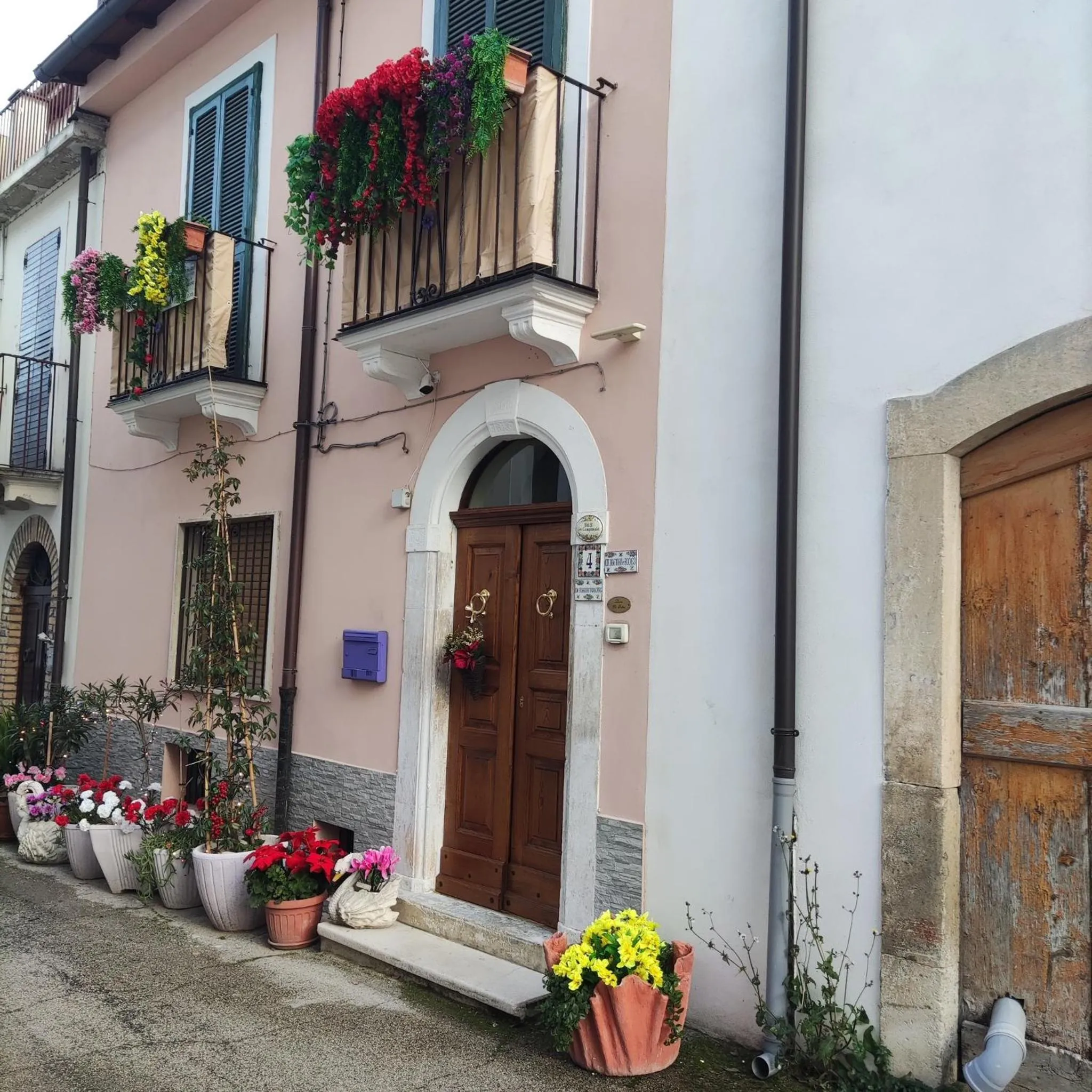 Property building in Bed and Breakfast La Campanula