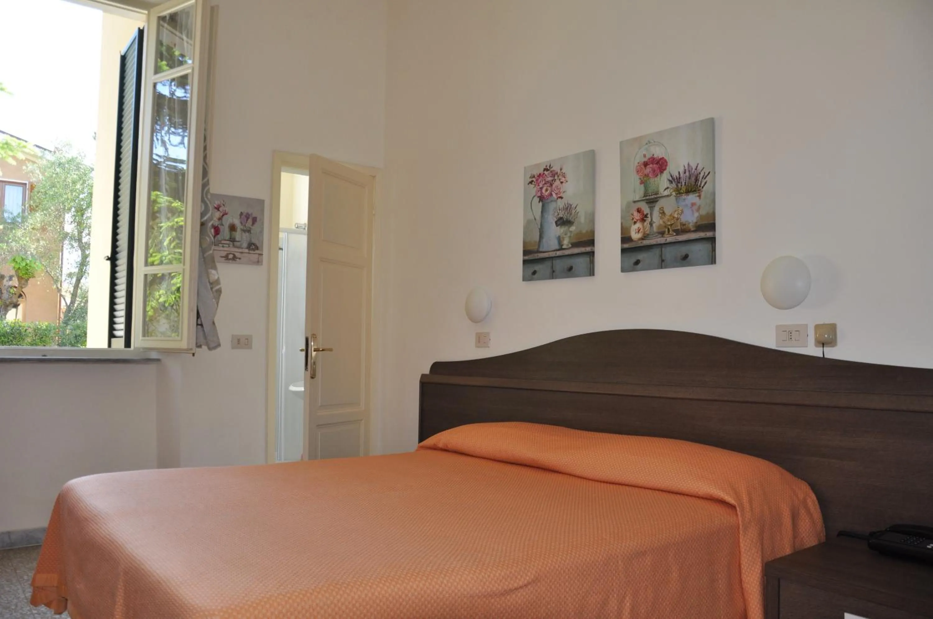 Bedroom, Bed in Hotel Verdesolemare