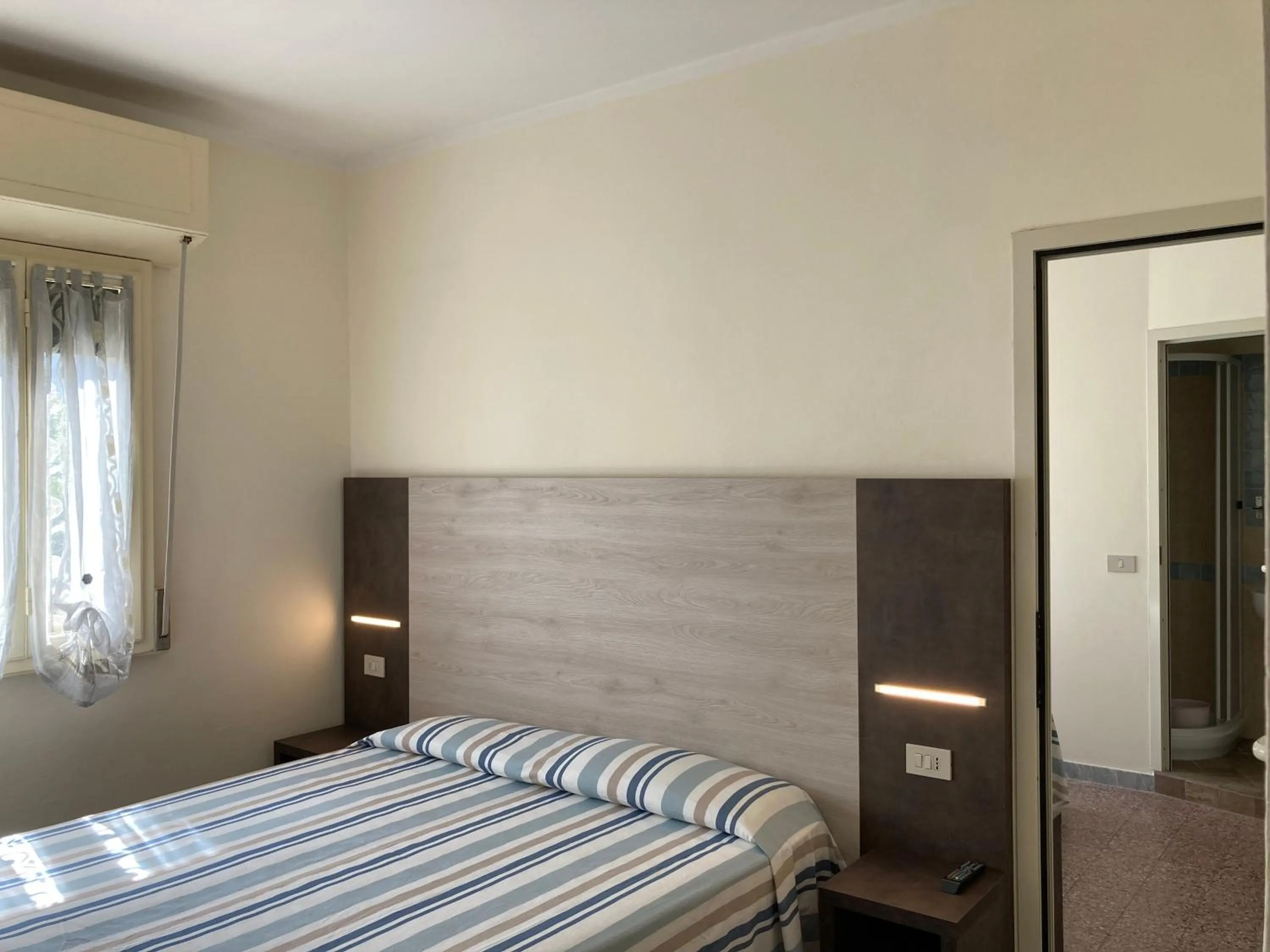 Bed in Hotel Verdesolemare