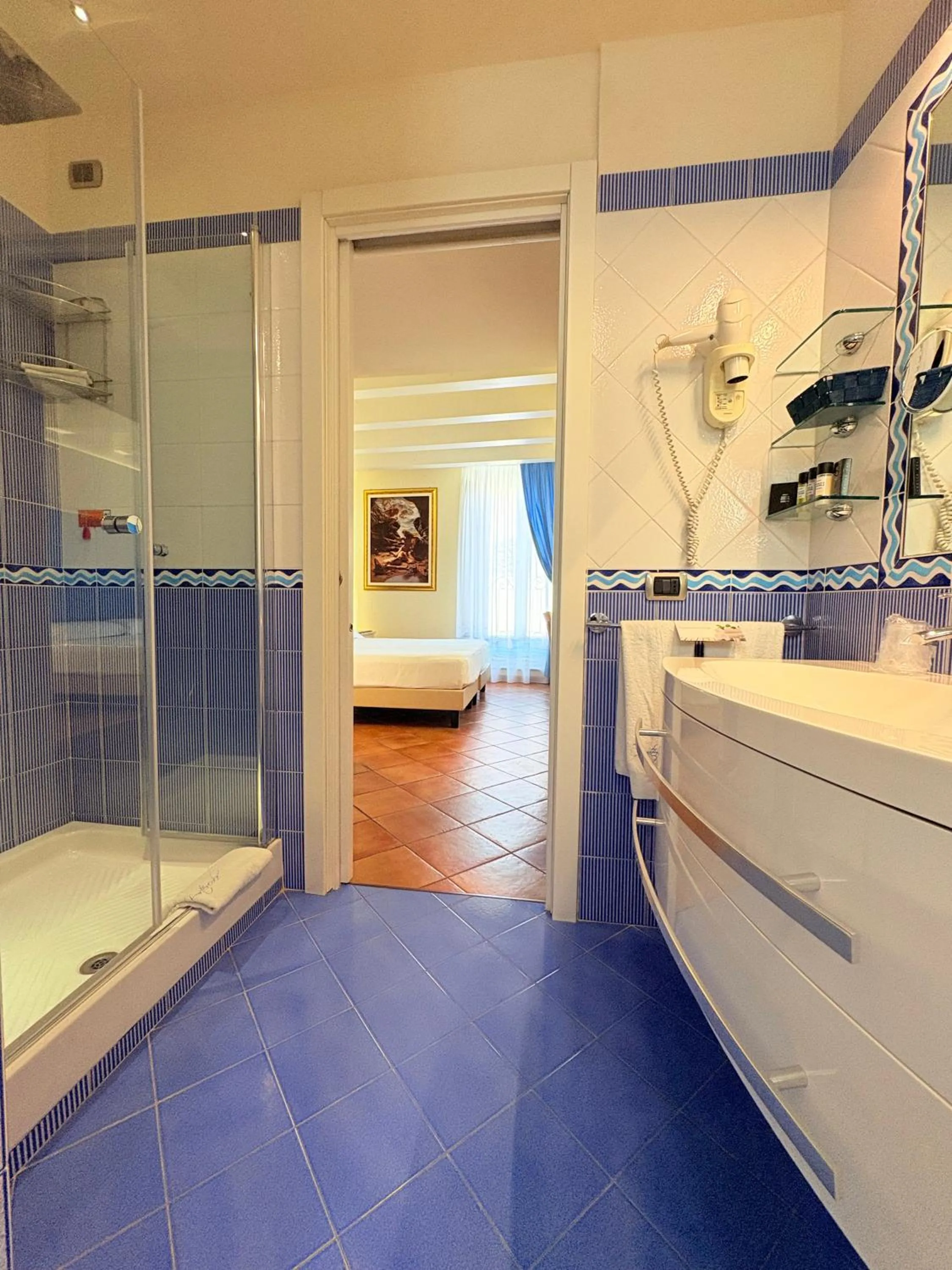 Shower in Portercole B&B