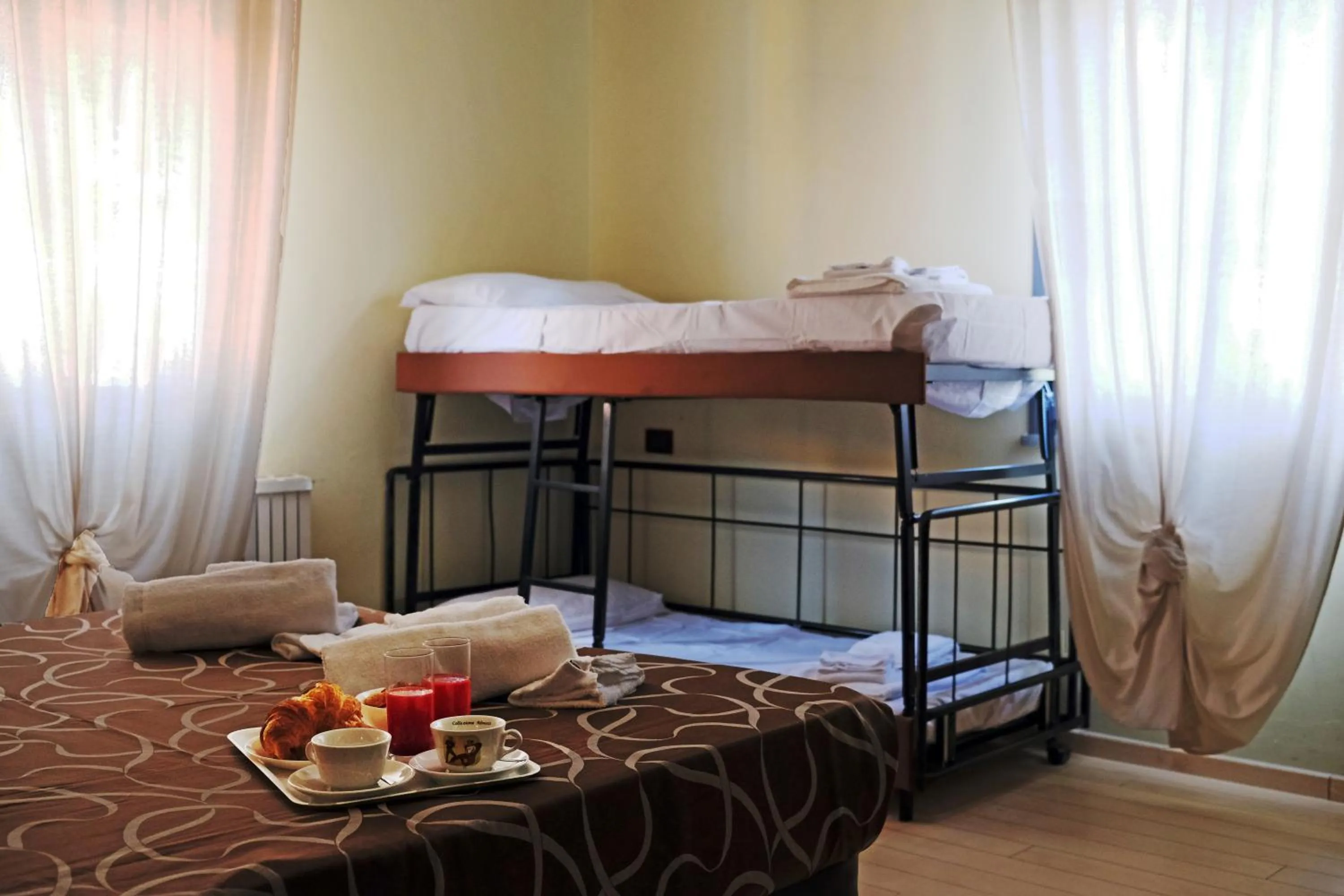 Bed in Hotel Canasta