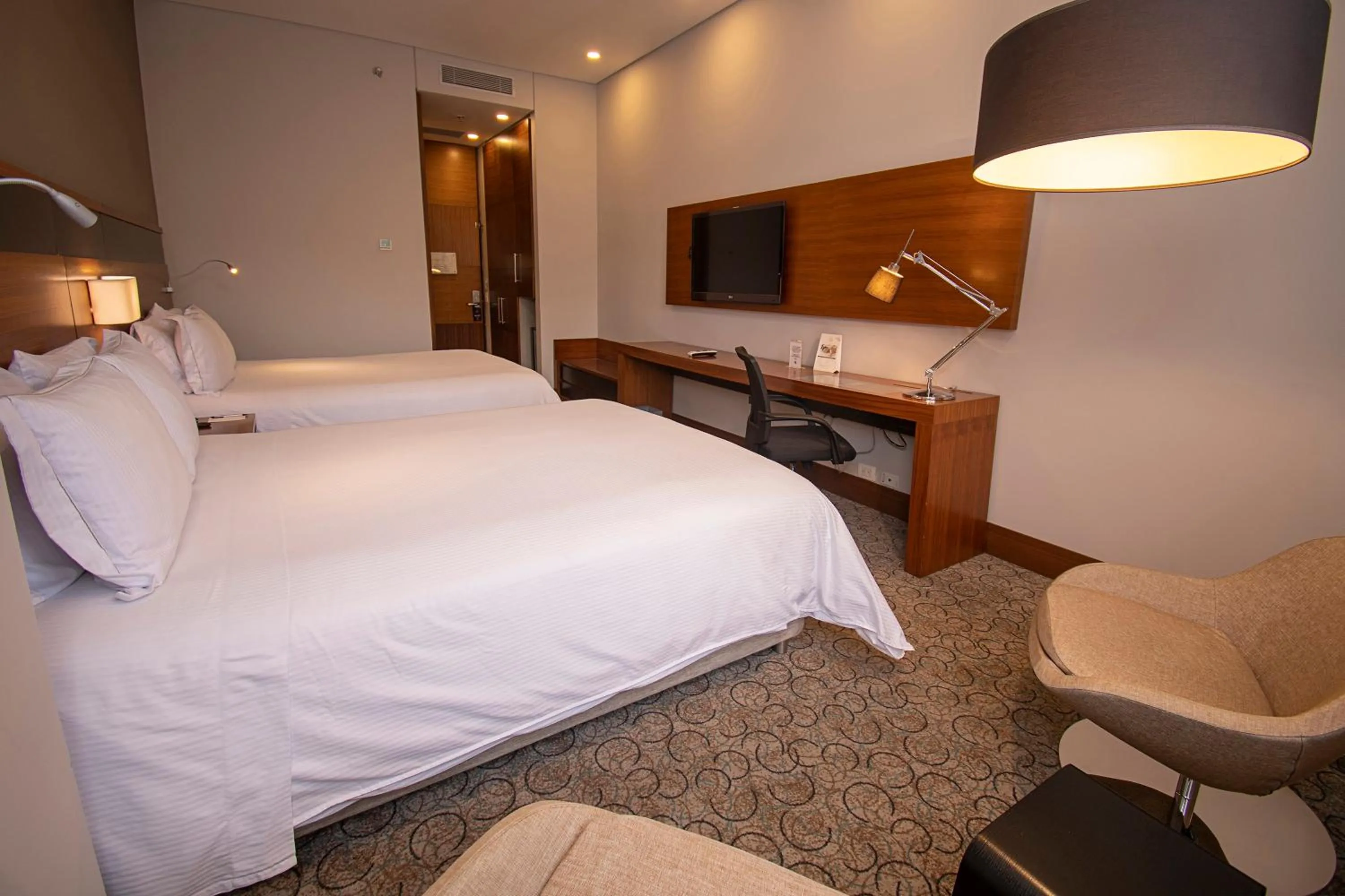 Bed in DoubleTree by Hilton Bogota Parque 93