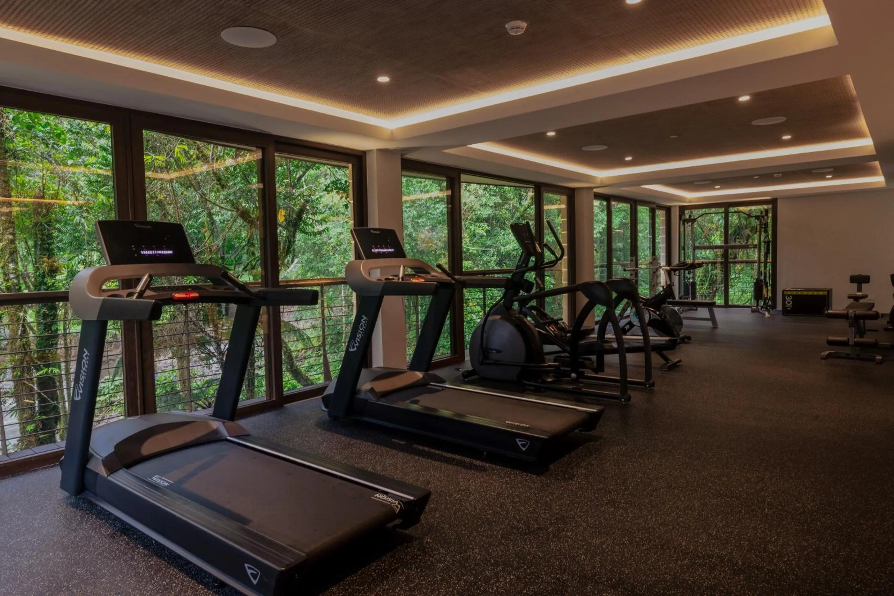 Fitness centre/facilities in El Silencio Lodge & Spa Costa Rica