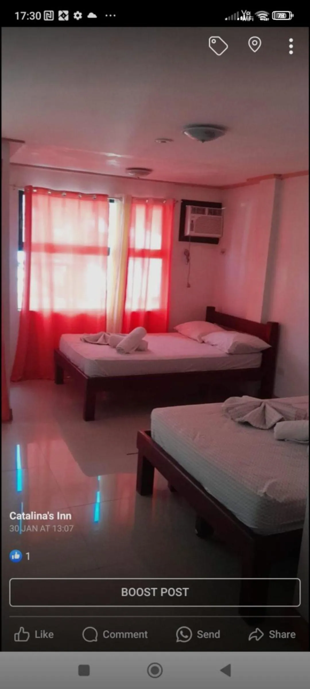 Bed in Catalina`s Inn family room