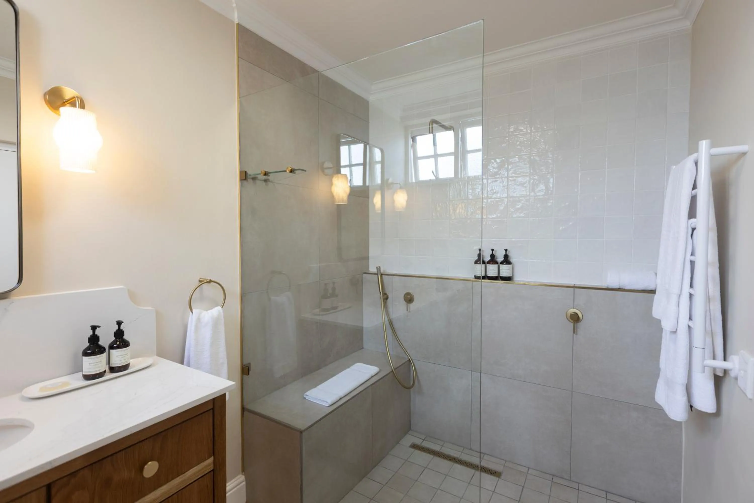 Bathroom in Eikendal Lodge