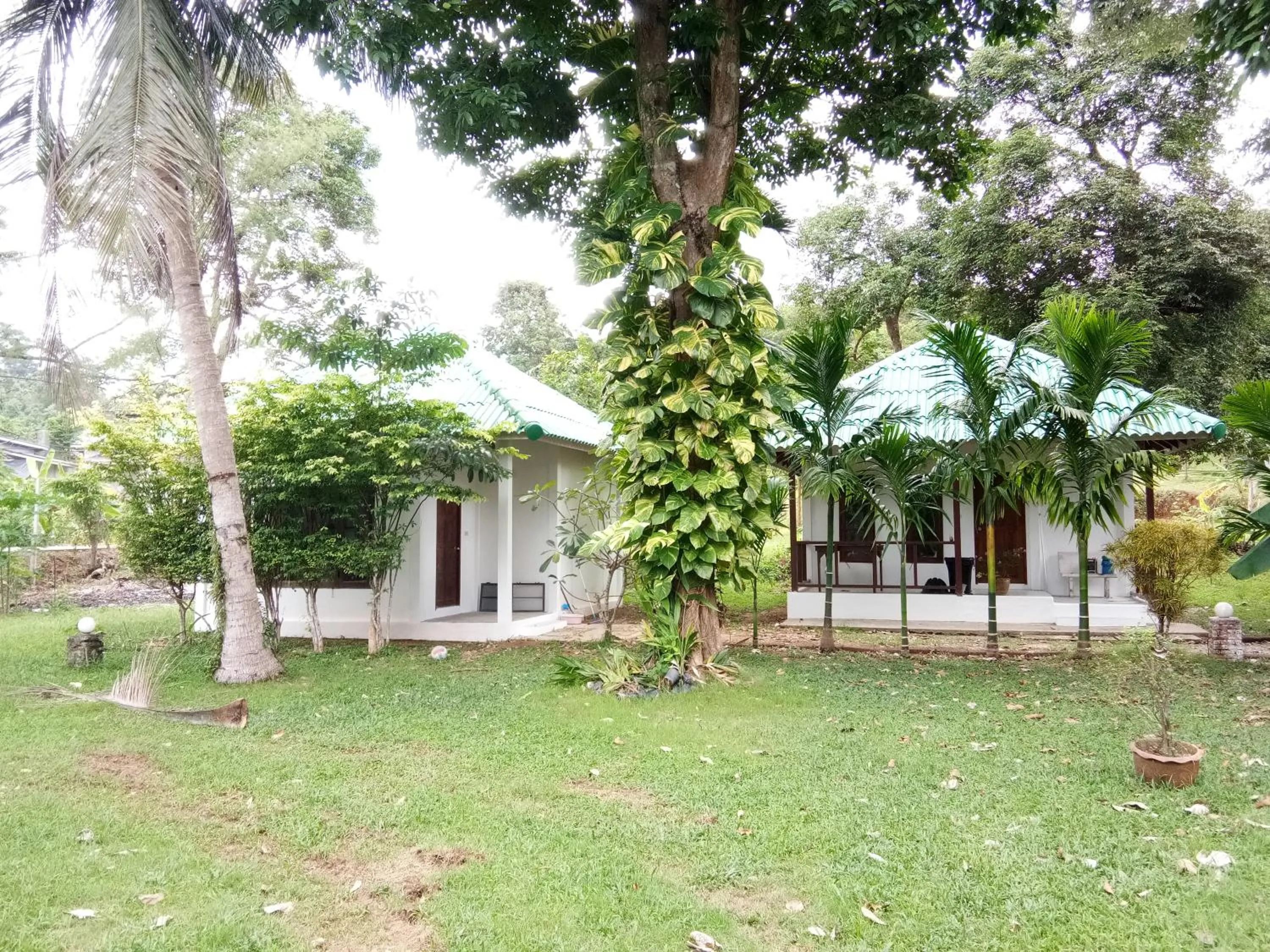 Facade/entrance in Tropical Paradise Leelawadee Resort