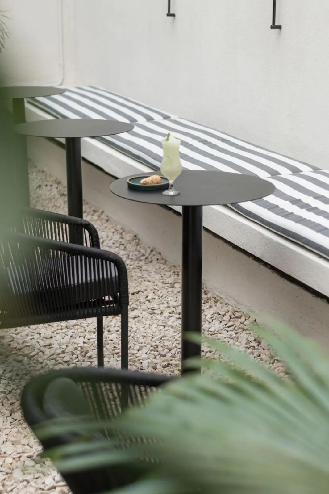 Patio in Plaza Real Suites Hotel