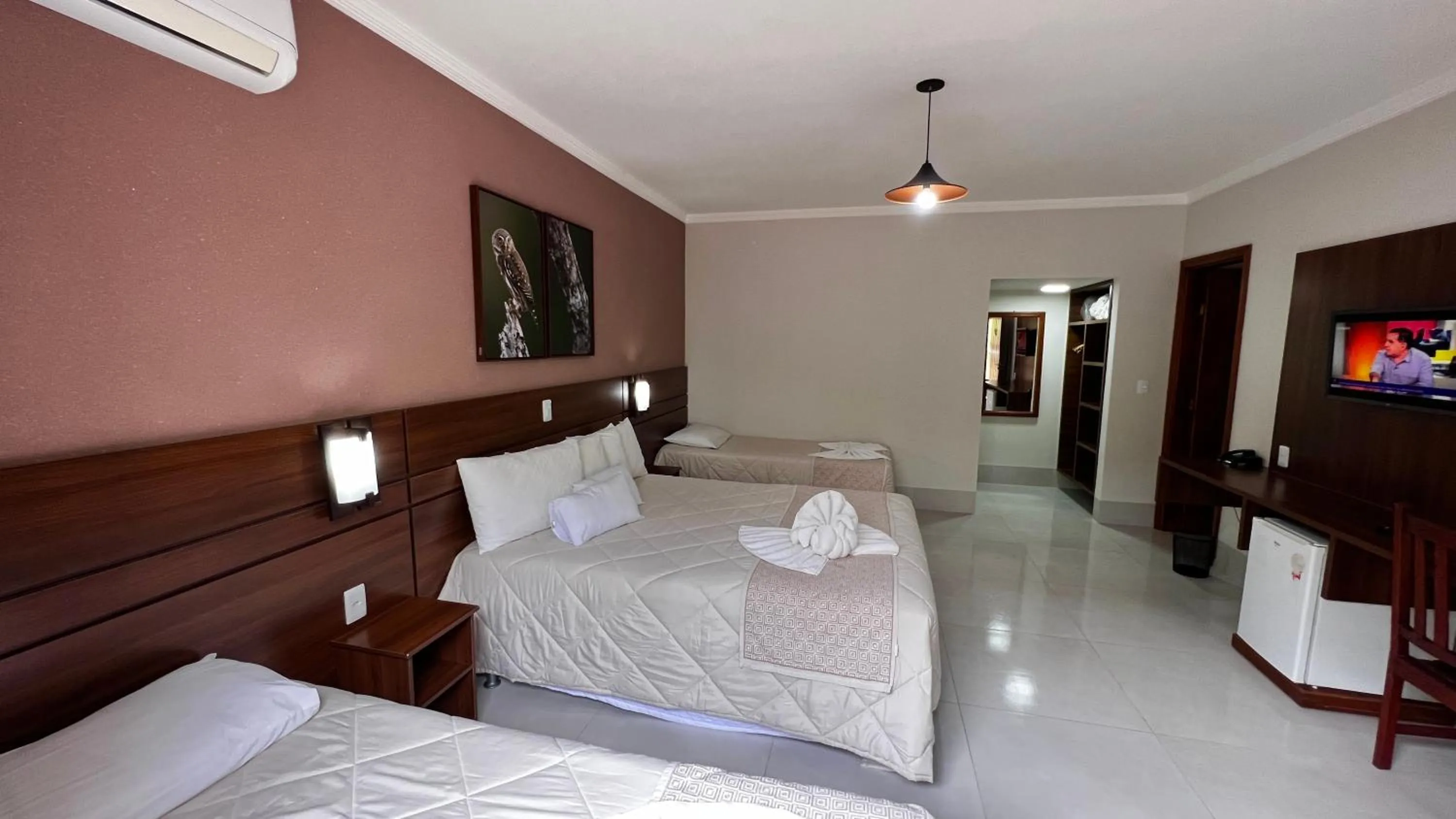 Landmark view, Bed in Hotel Cabanas