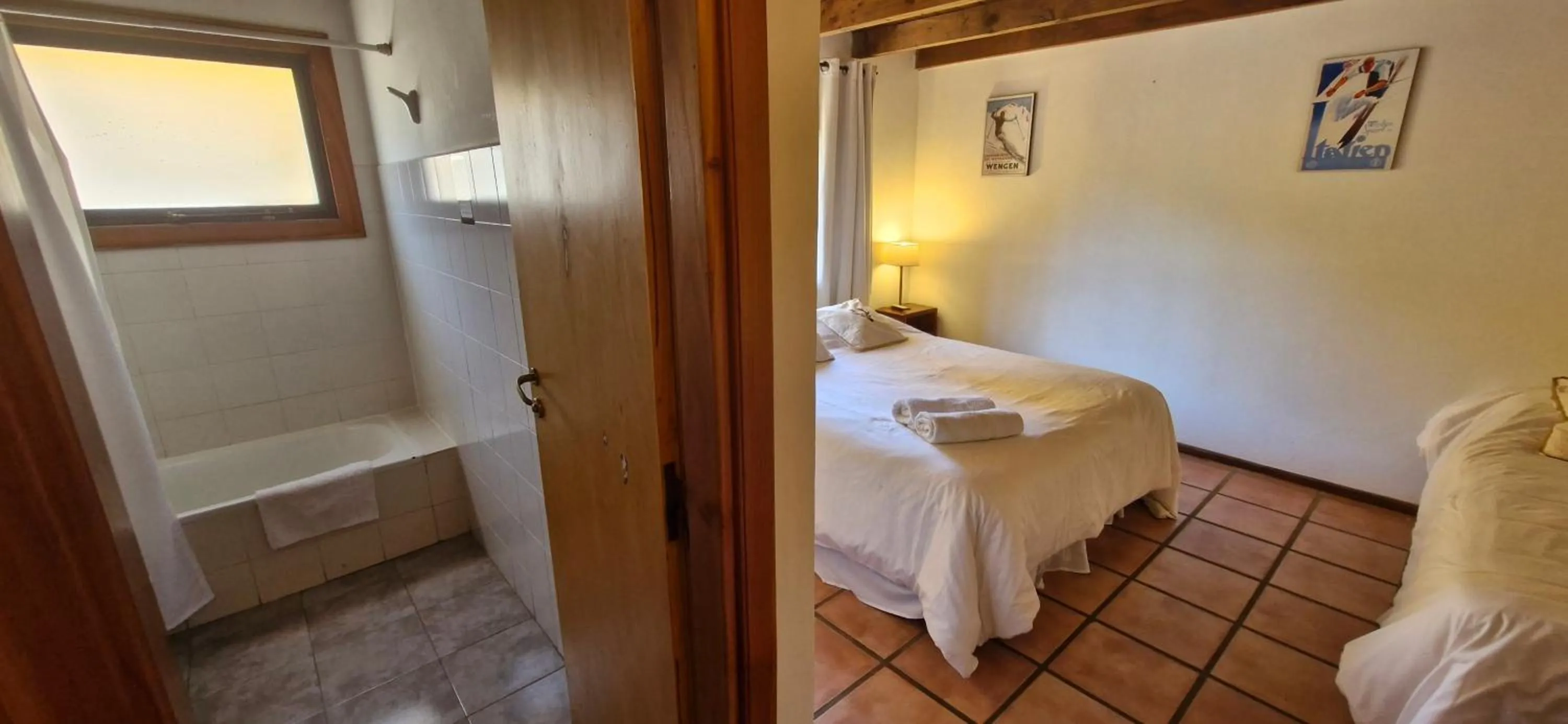 Bathroom, Bed in Complejo Base 41
