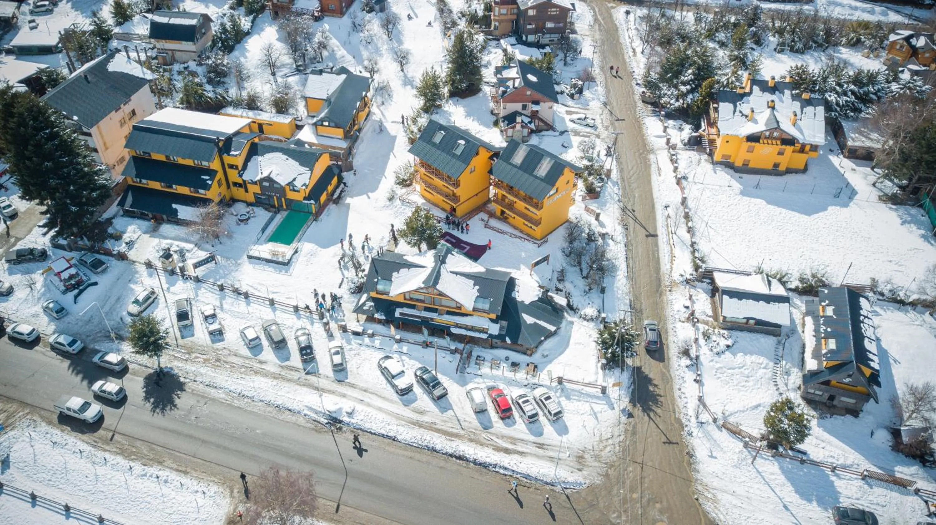 Property building in Complejo Base 41