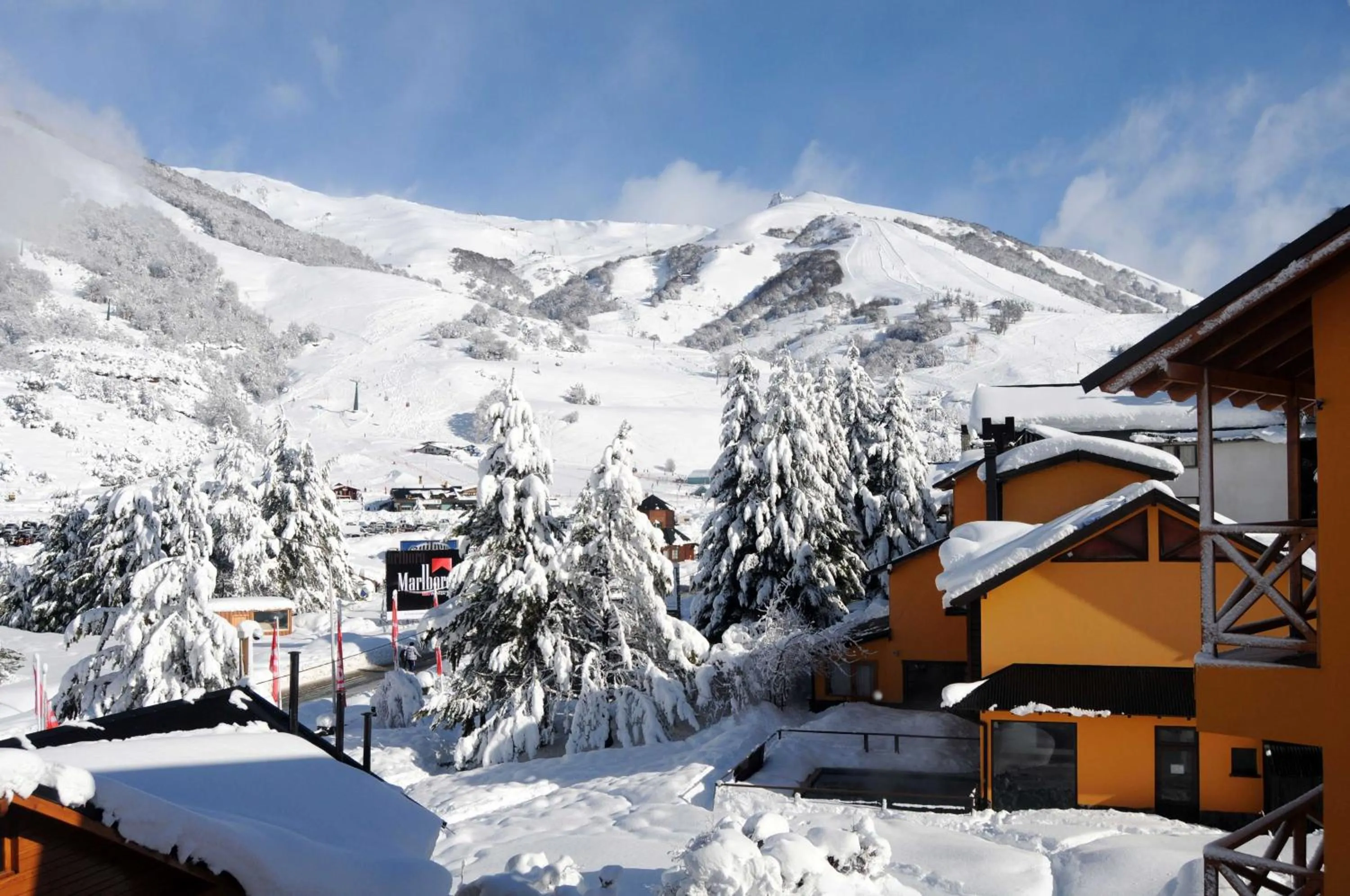 Mountain view in Complejo Base 41