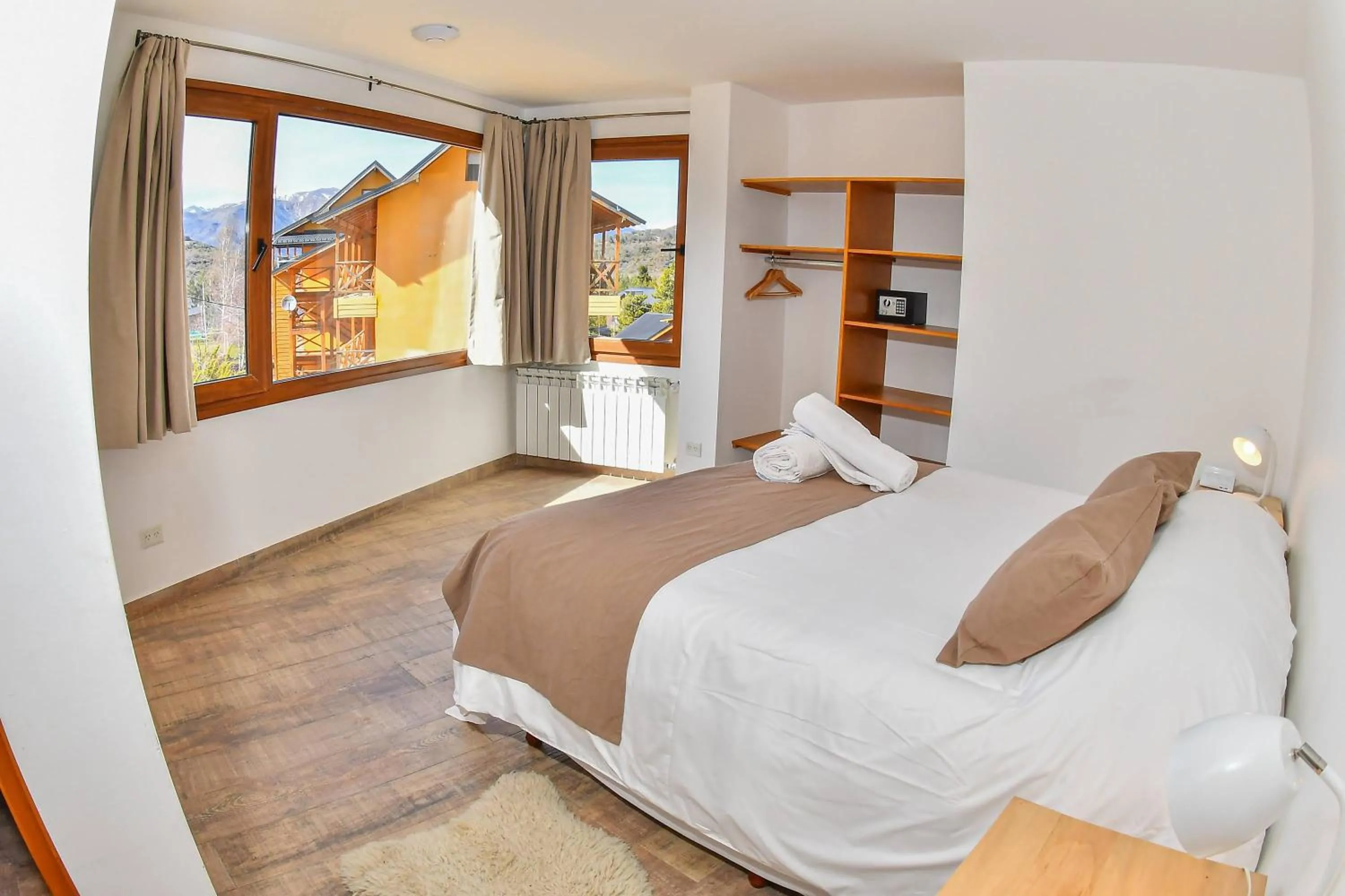 Bedroom, Bed in Complejo Base 41