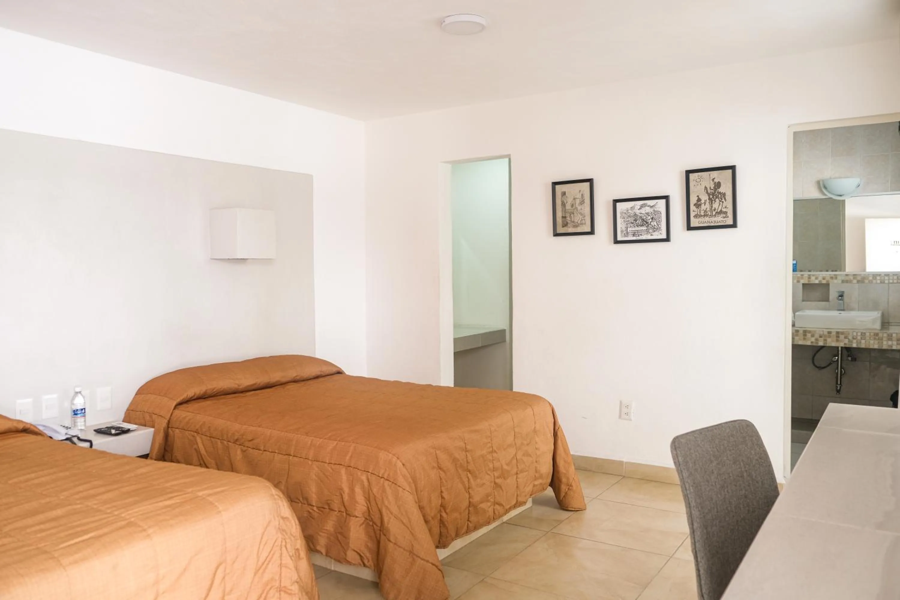 Bed in Hotel St. George