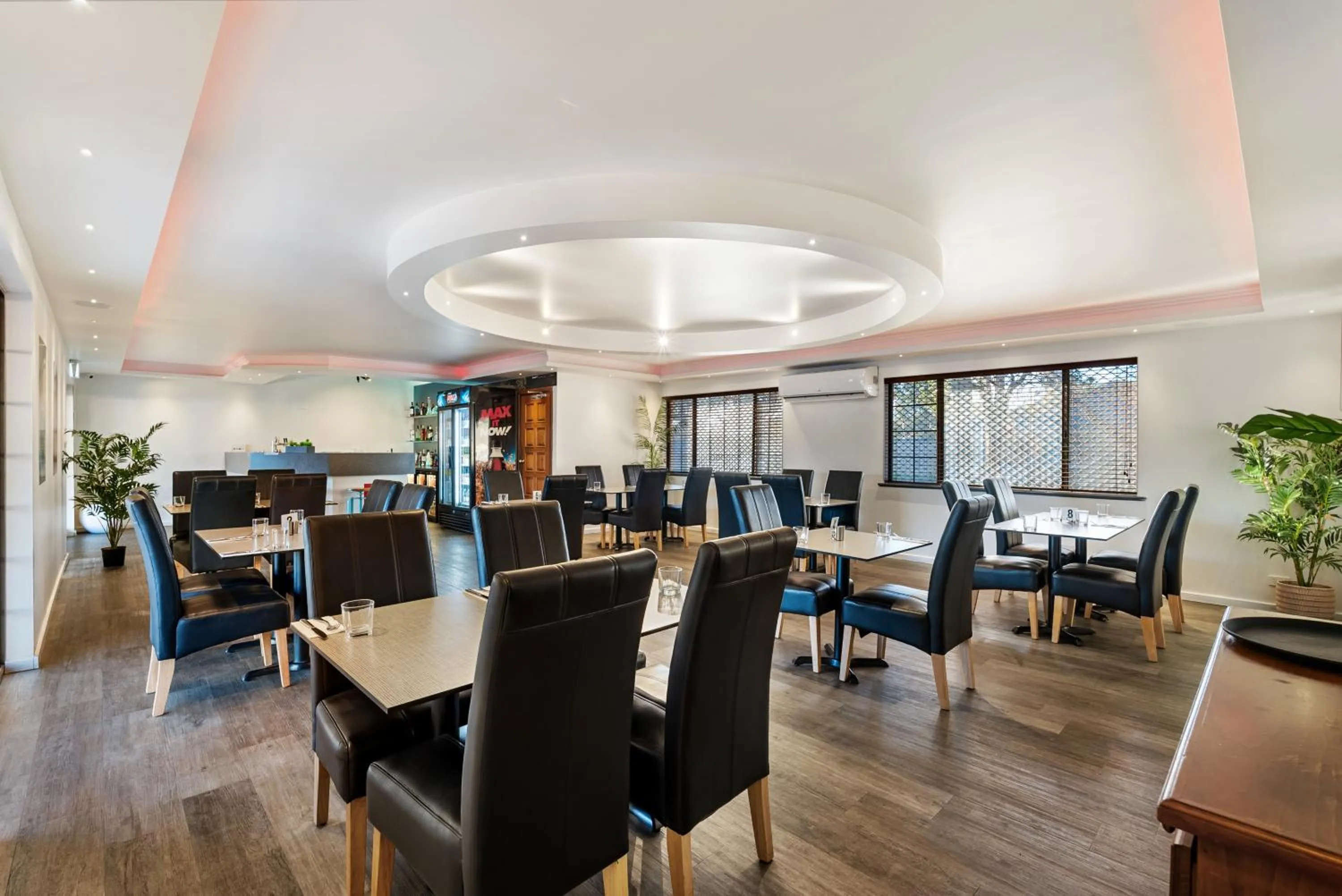 Restaurant/places to eat in Pinjarra Resort