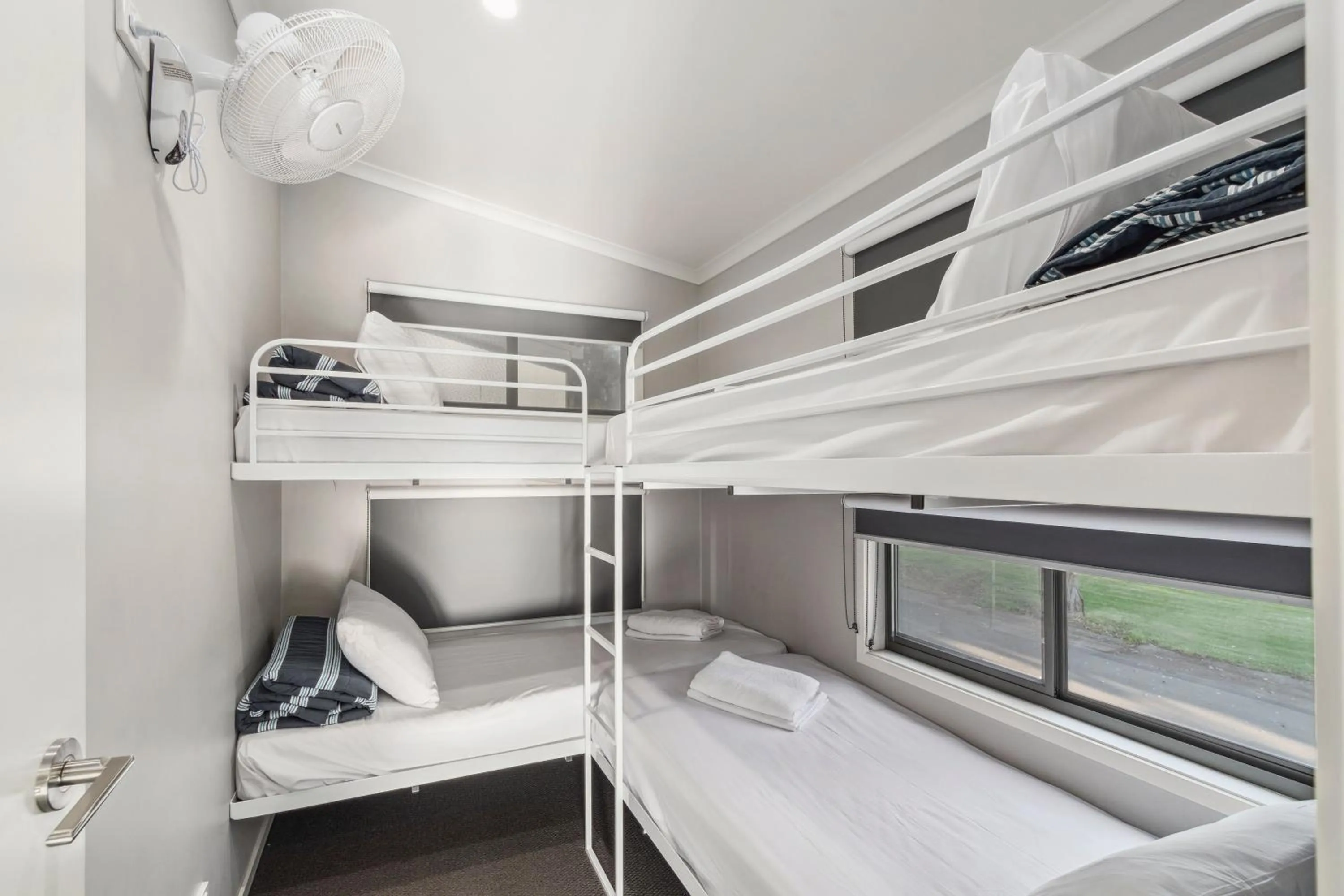 Bed in Batemans Bay Marina Resort