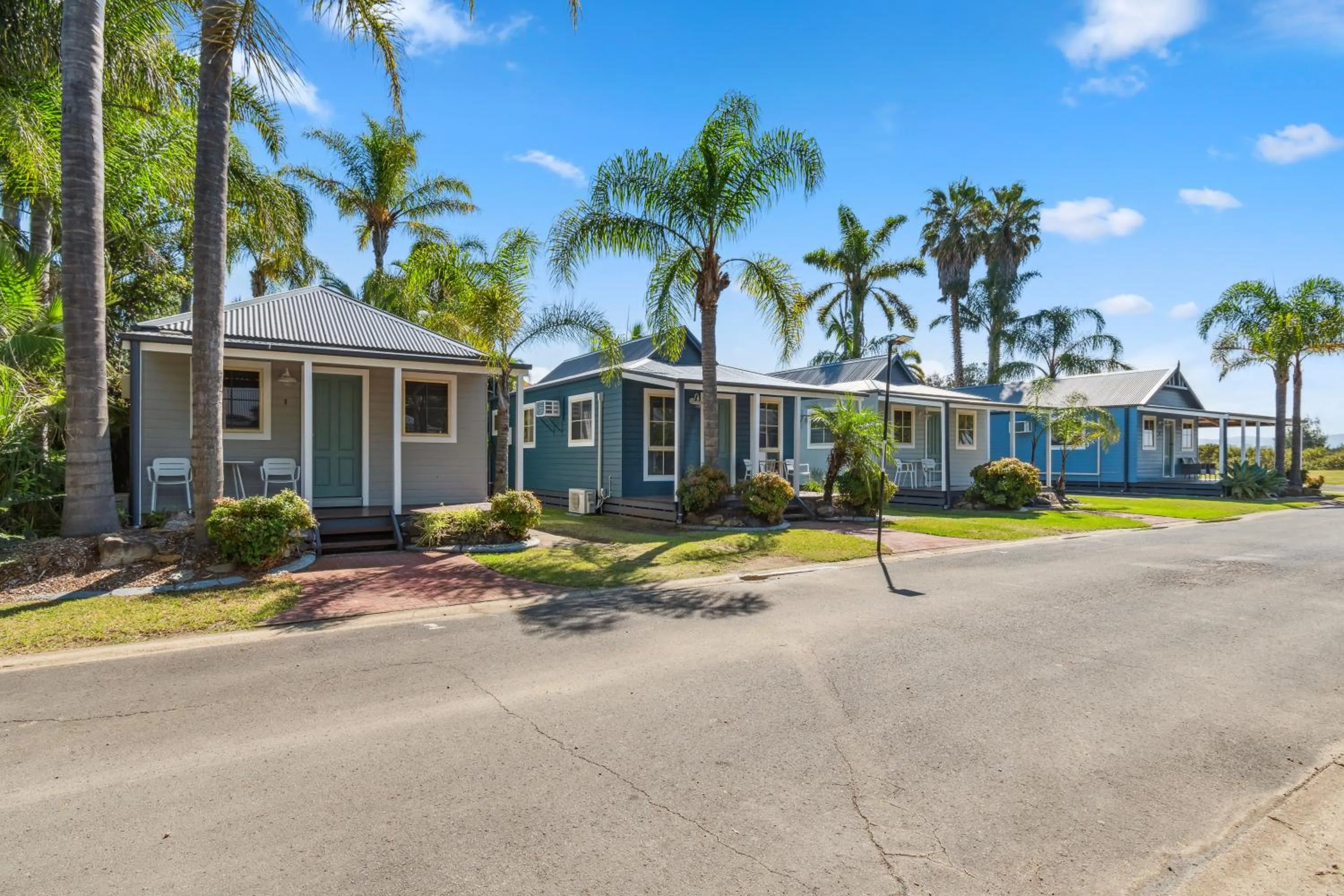 Property building in Batemans Bay Marina Resort