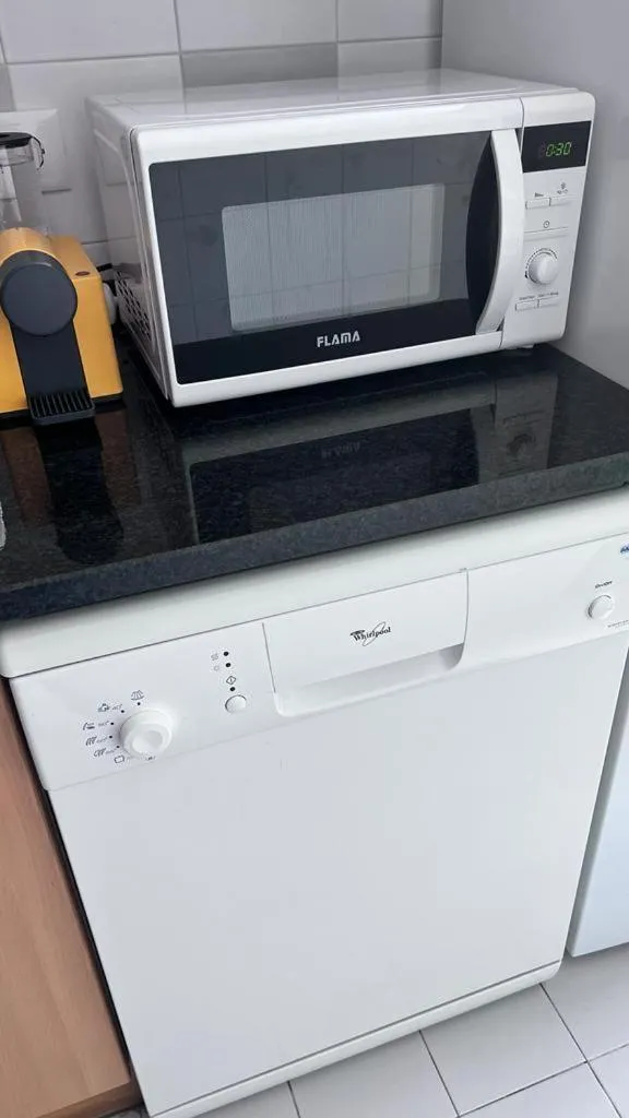 dishwasher in Lisboa, Cidade, Elegant Apartment with Air Cond, Free WIFI and Near Metro, by IG