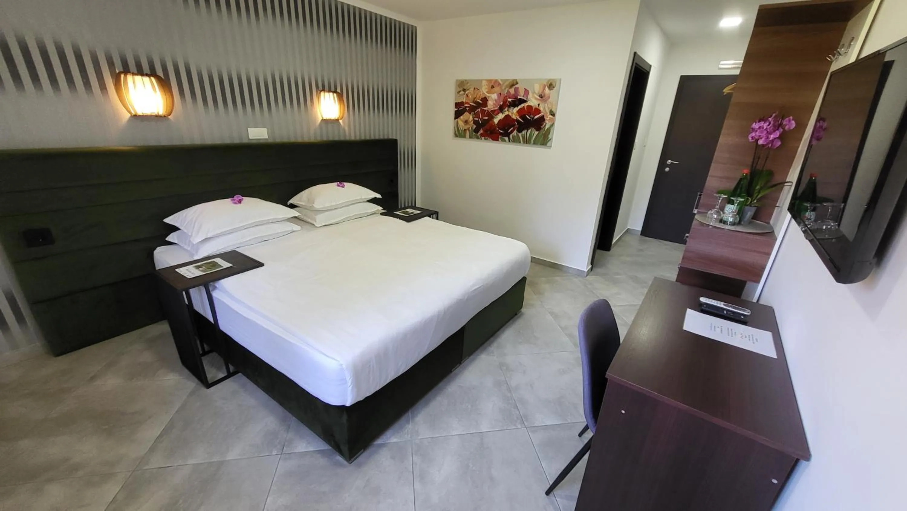 Bedroom, Bed in Plitvice Inn