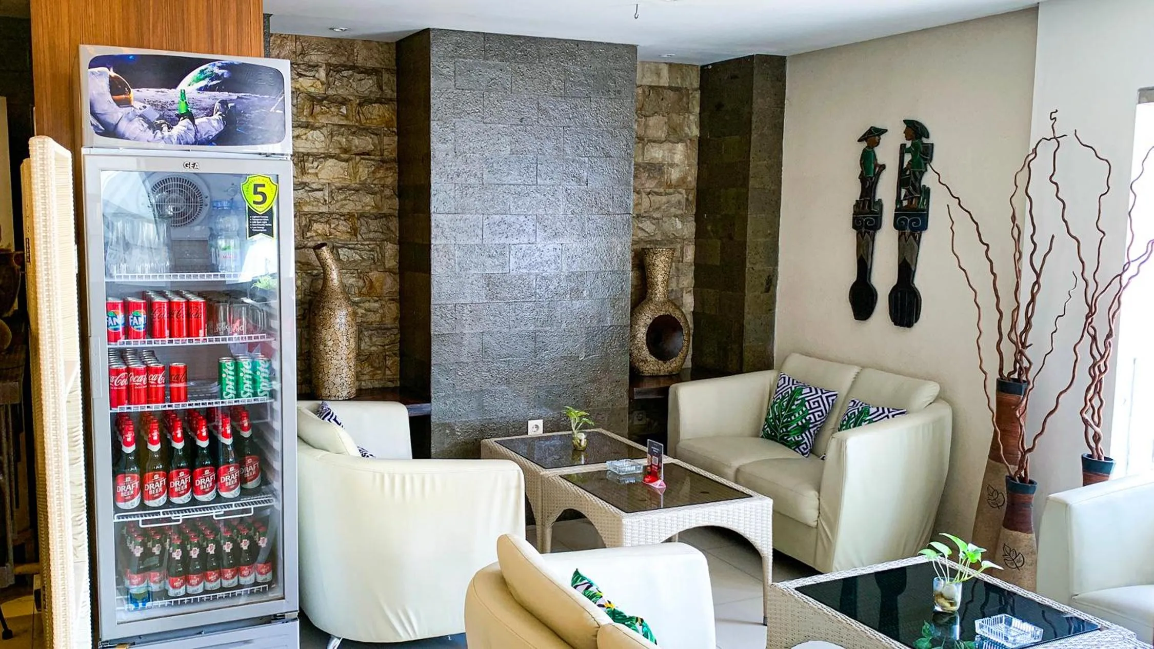 Living room in PYRENEES Malioboro Hotel