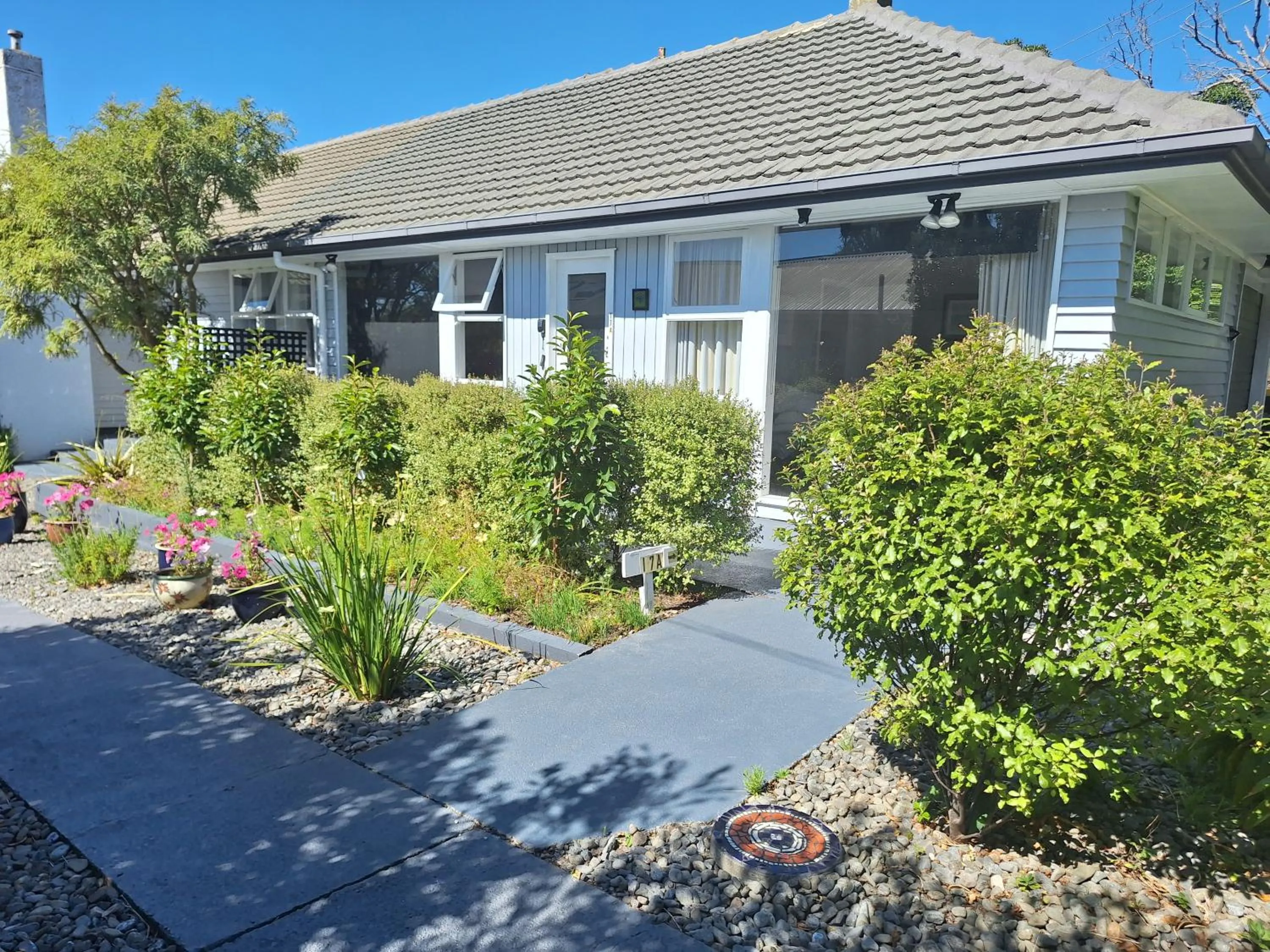 One-Bedroom Apartment in Peaceful Pukerua Bay