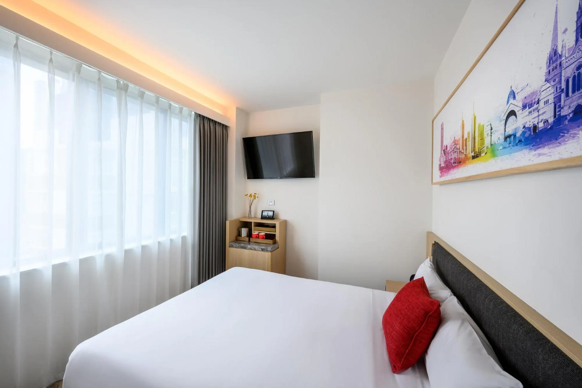 Bed in ibis Melbourne Central