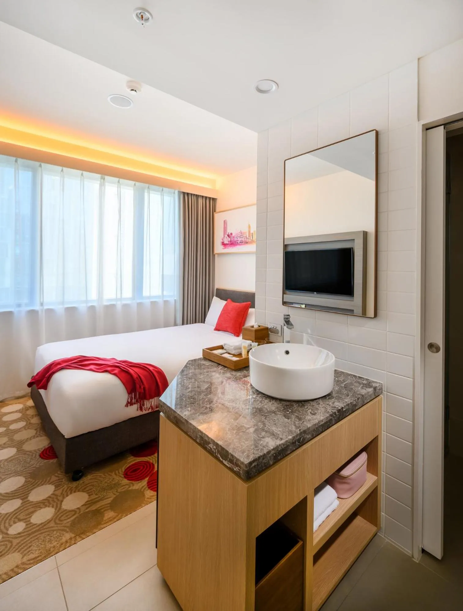 Photo of the whole room, Bed in ibis Melbourne Central