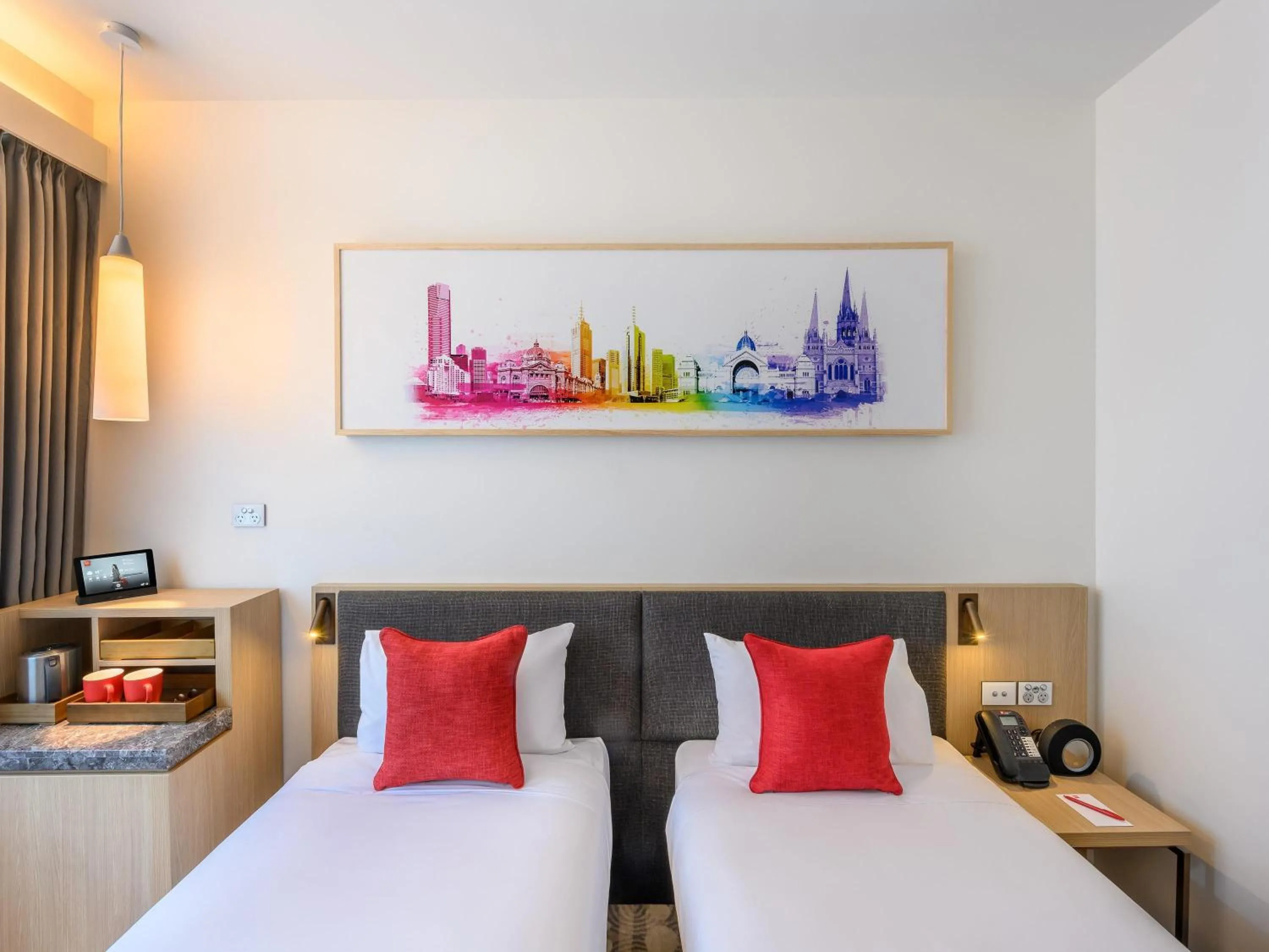 Bedroom, Bed in ibis Melbourne Central