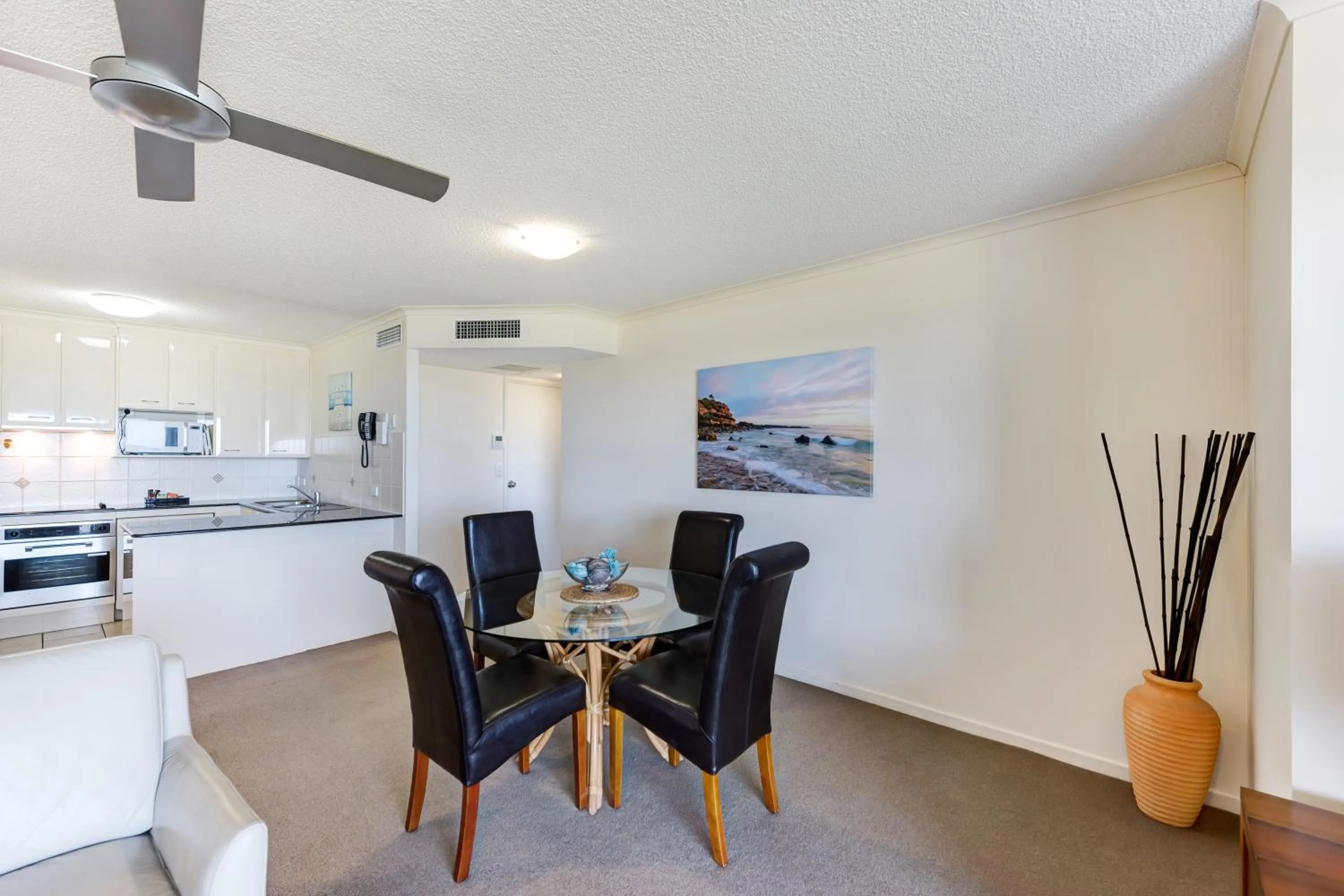 Dining area in Atlantis Marcoola