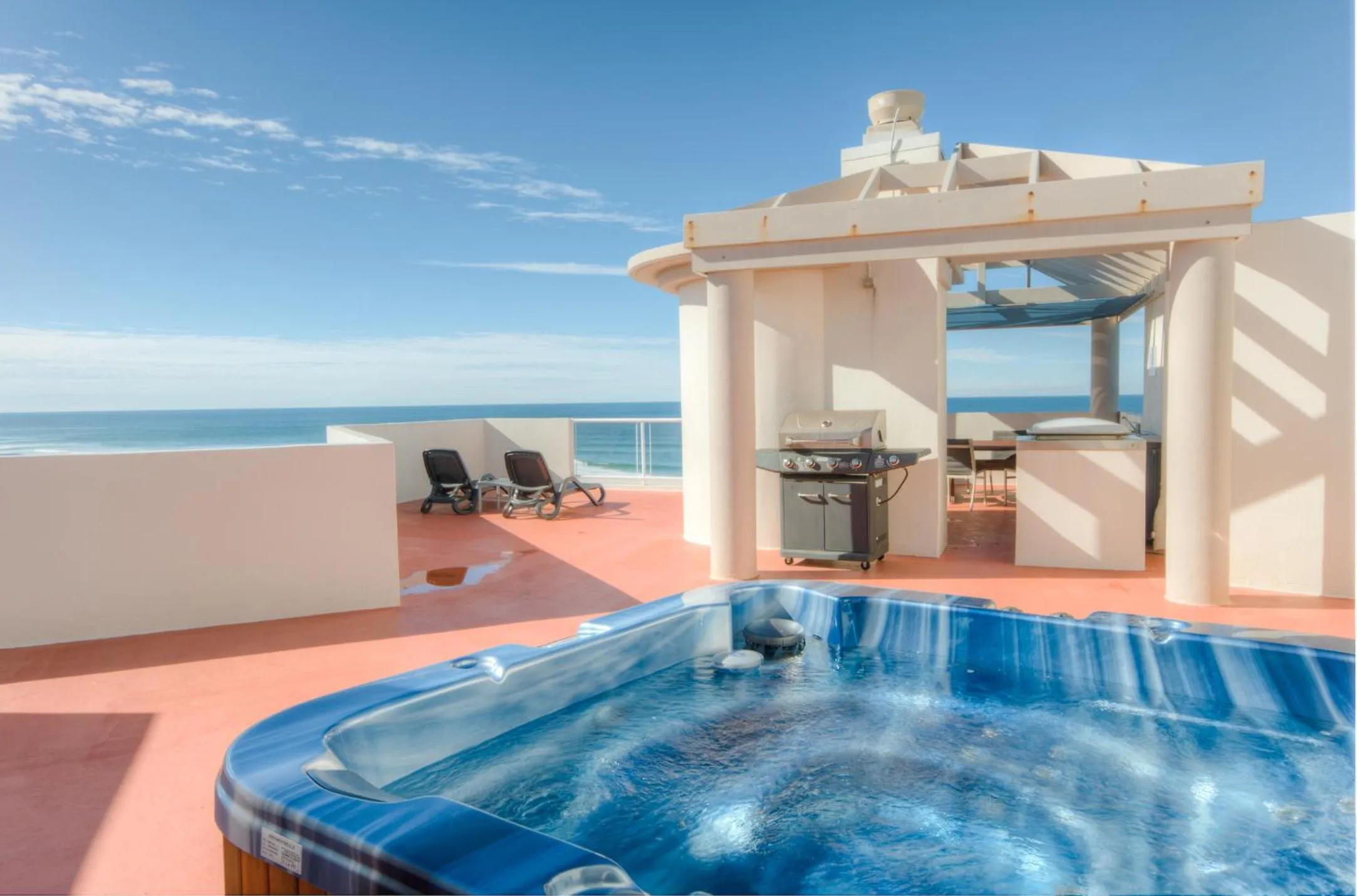 Hot Tub in Atlantis Marcoola