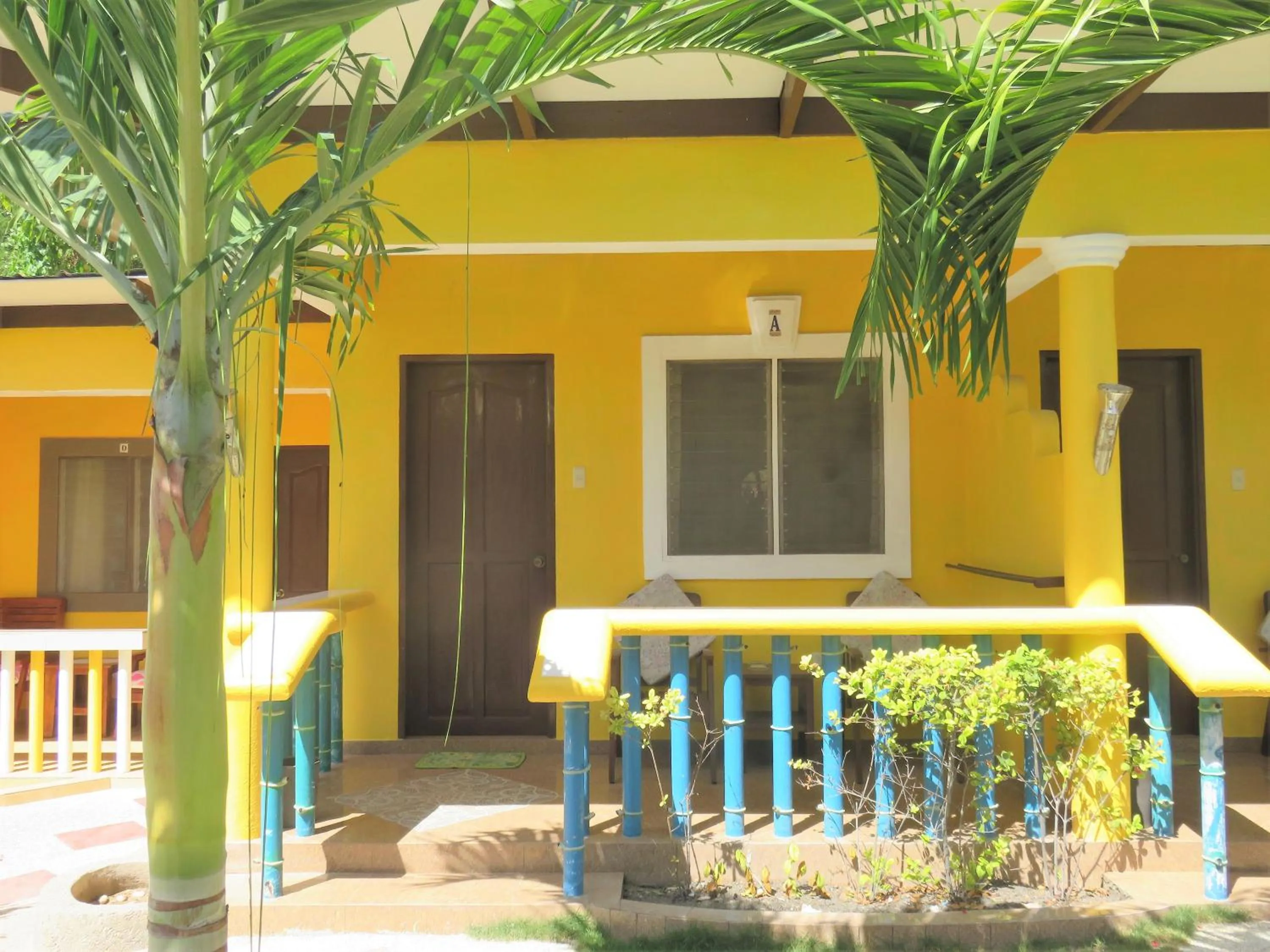 Superior Double Room with Fan in Malapascua Garden Resort