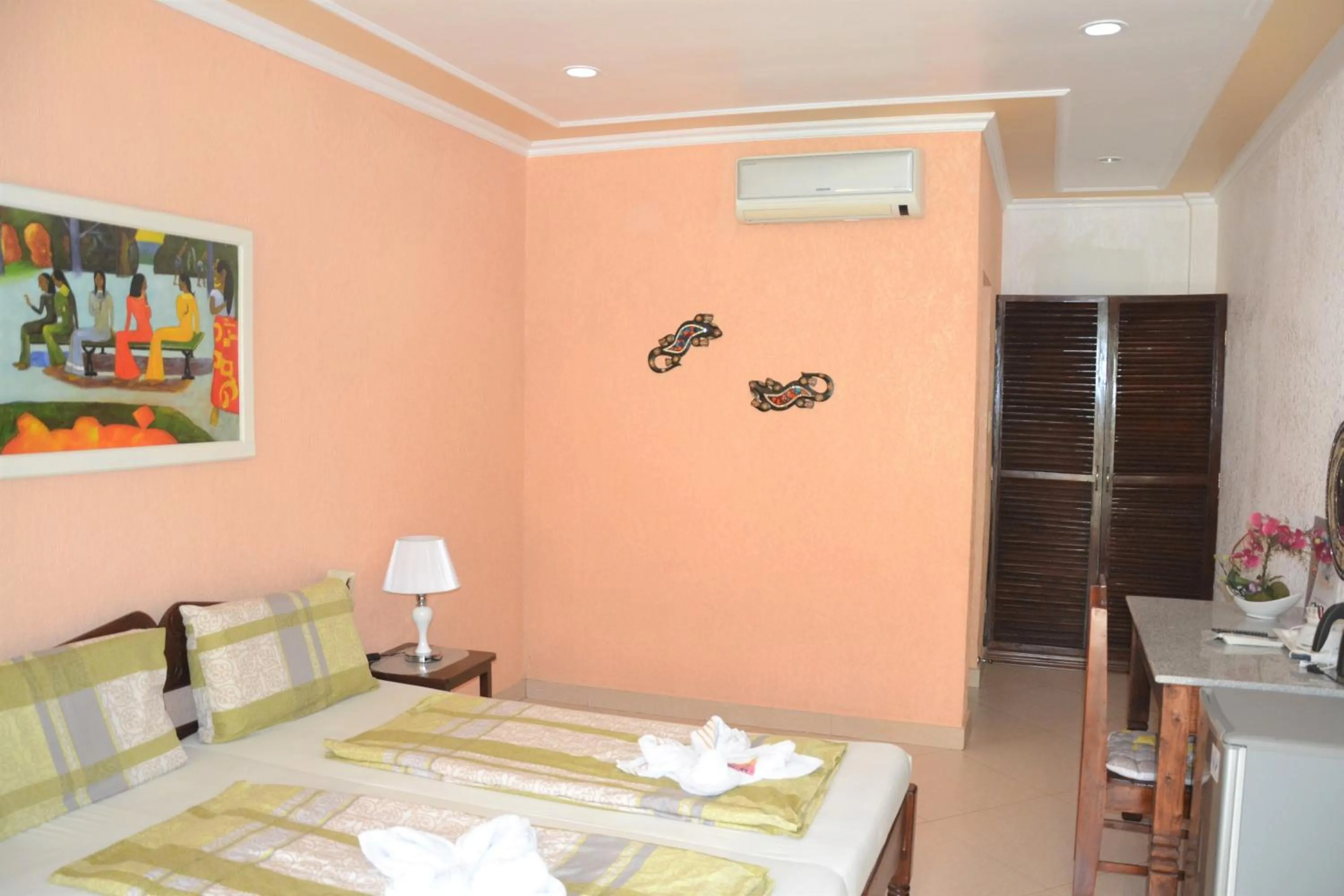 Bedroom, Bed in Malapascua Garden Resort