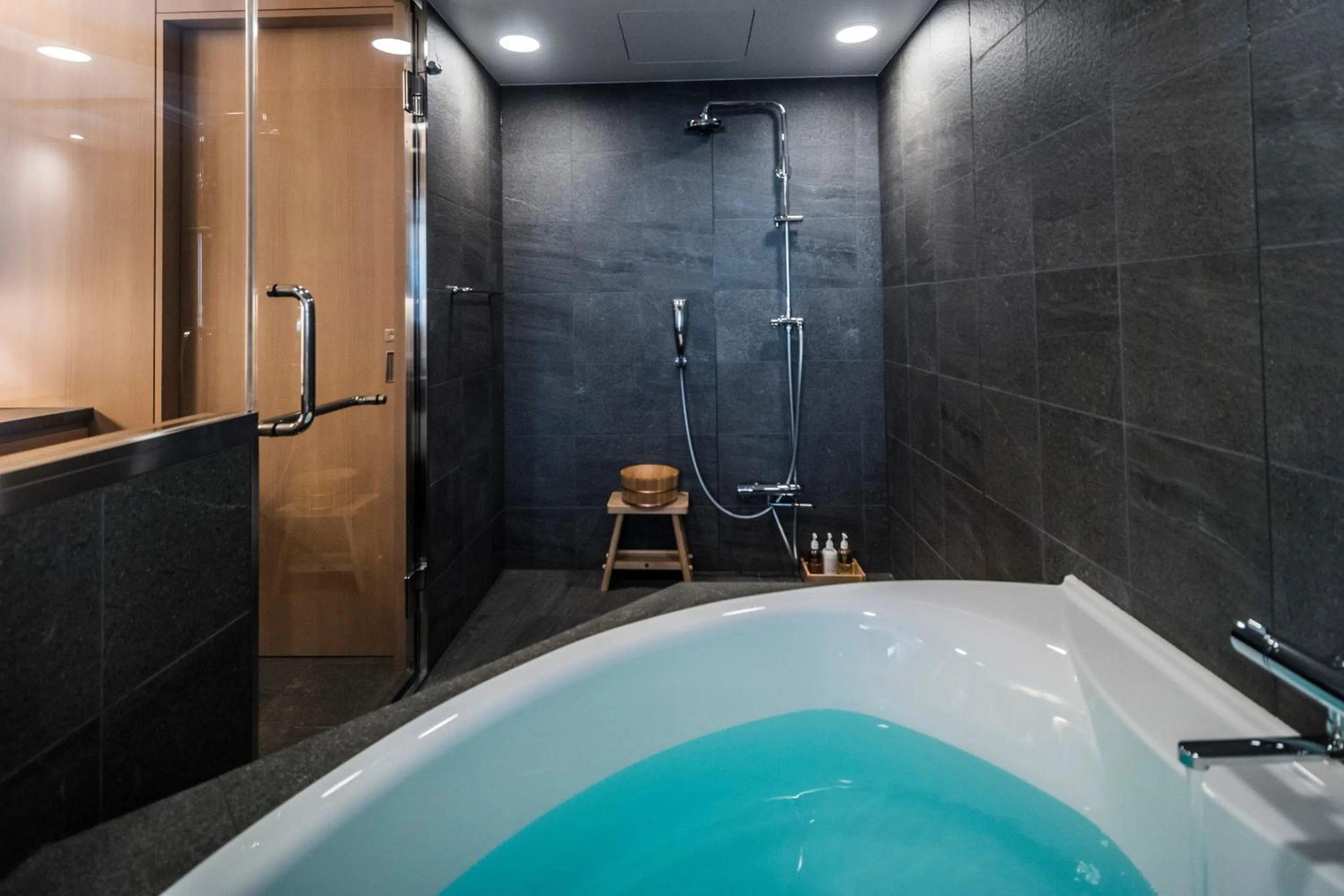 Kyoto Shijo Takakura Hotel Grandereverie