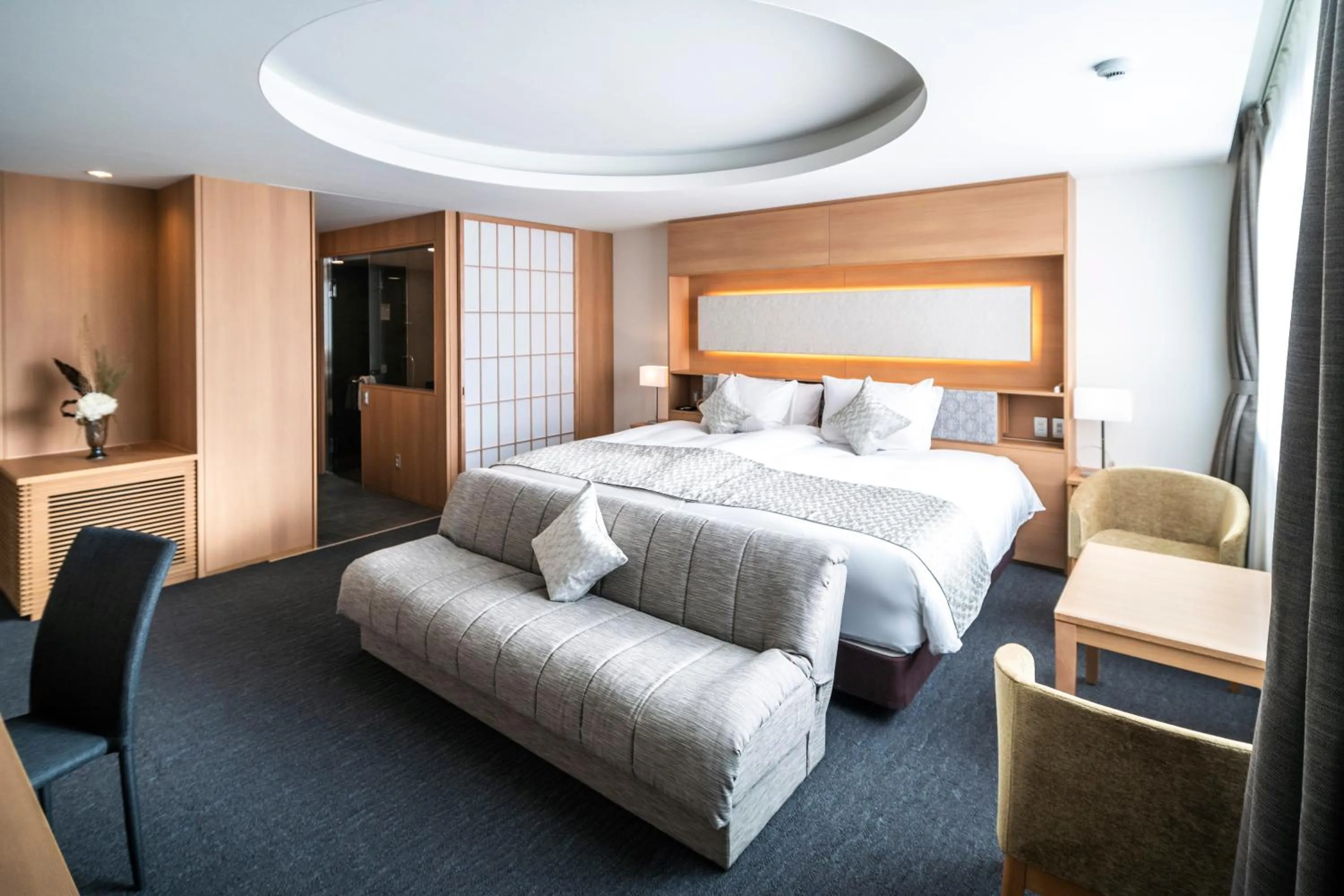 Bed in Kyoto Shijo Takakura Hotel Grandereverie