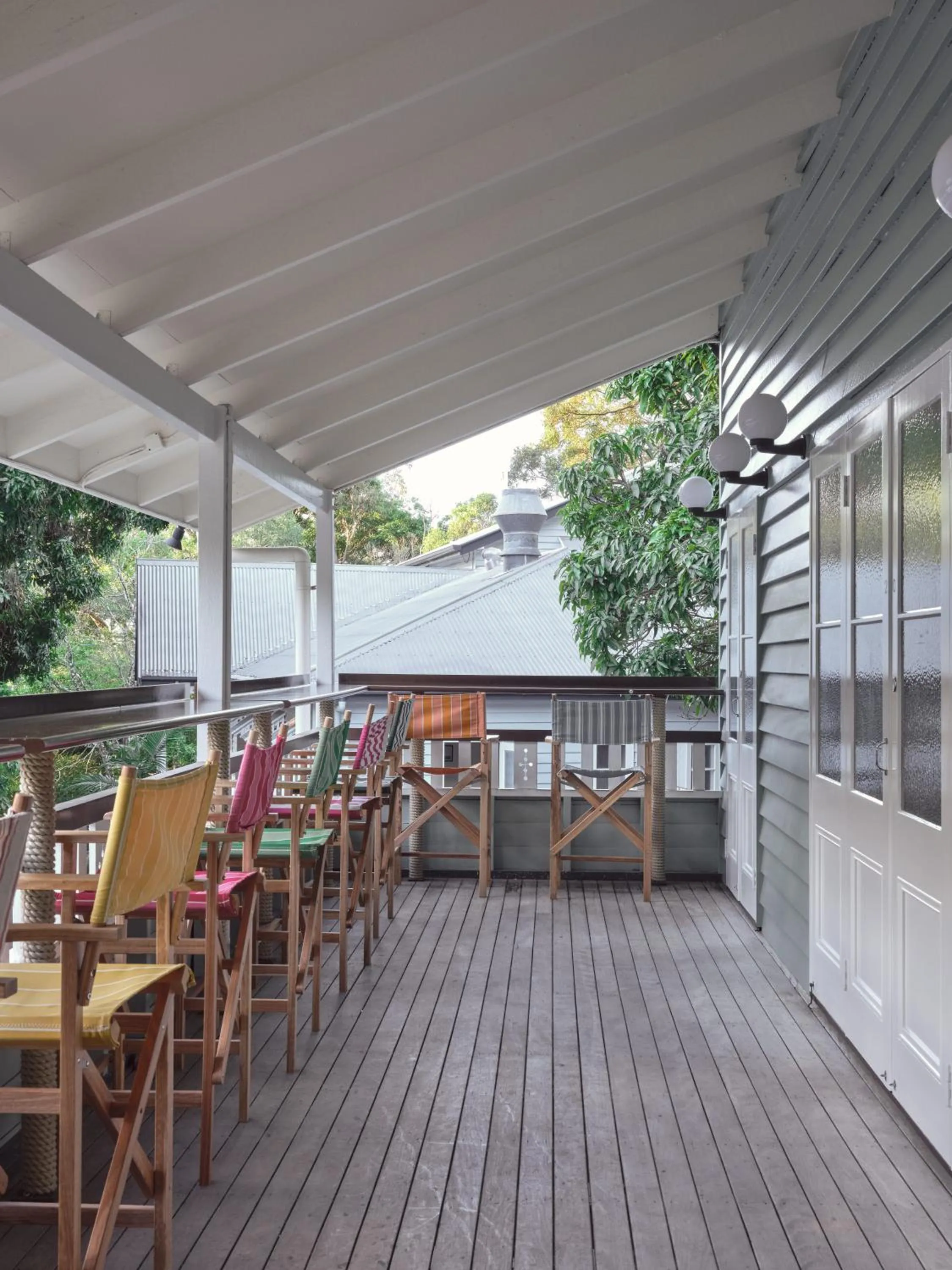 Seating area in Halse Lodge Noosa Heads