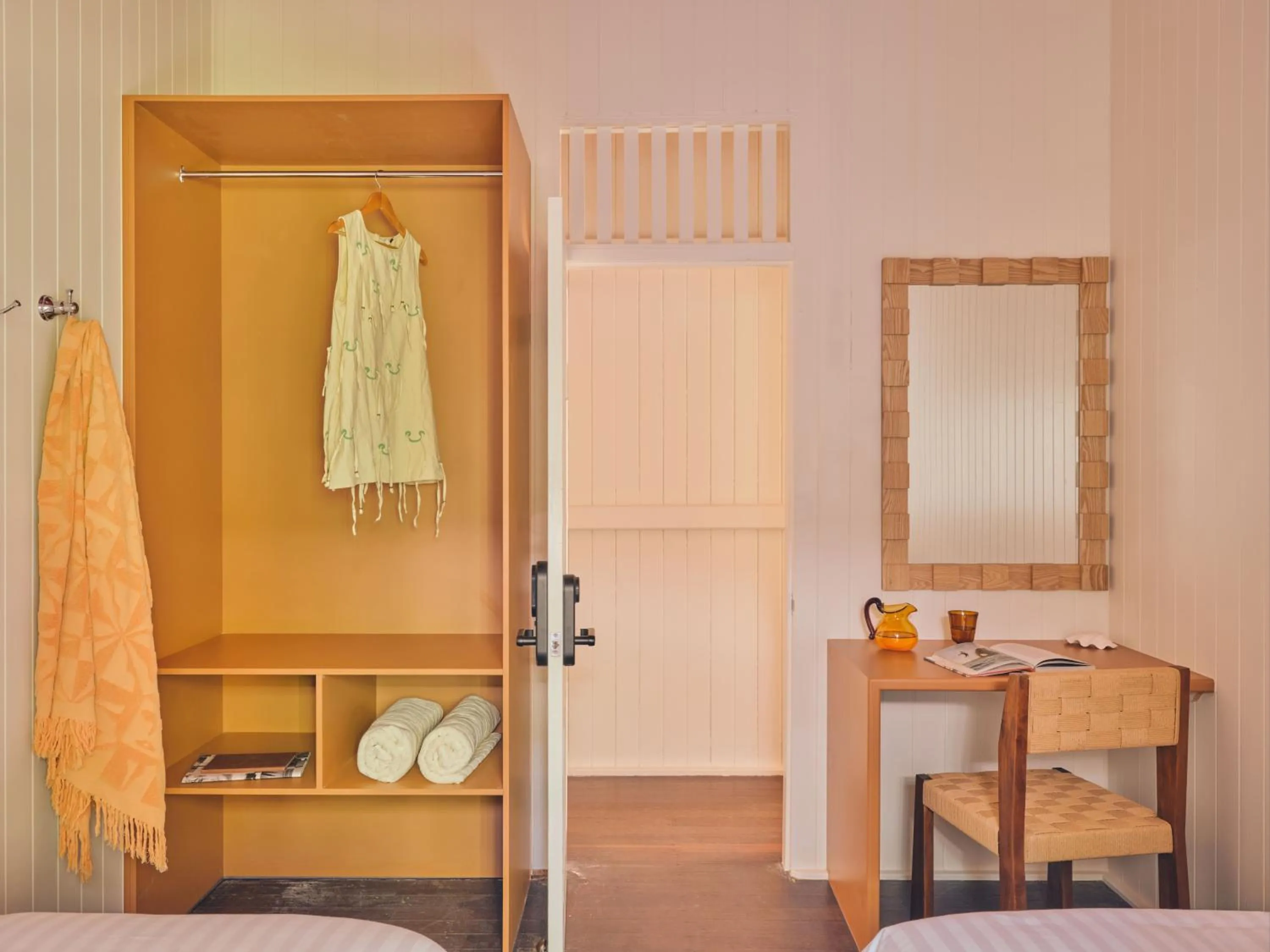 Bedroom, Bed in Halse Lodge Noosa Heads