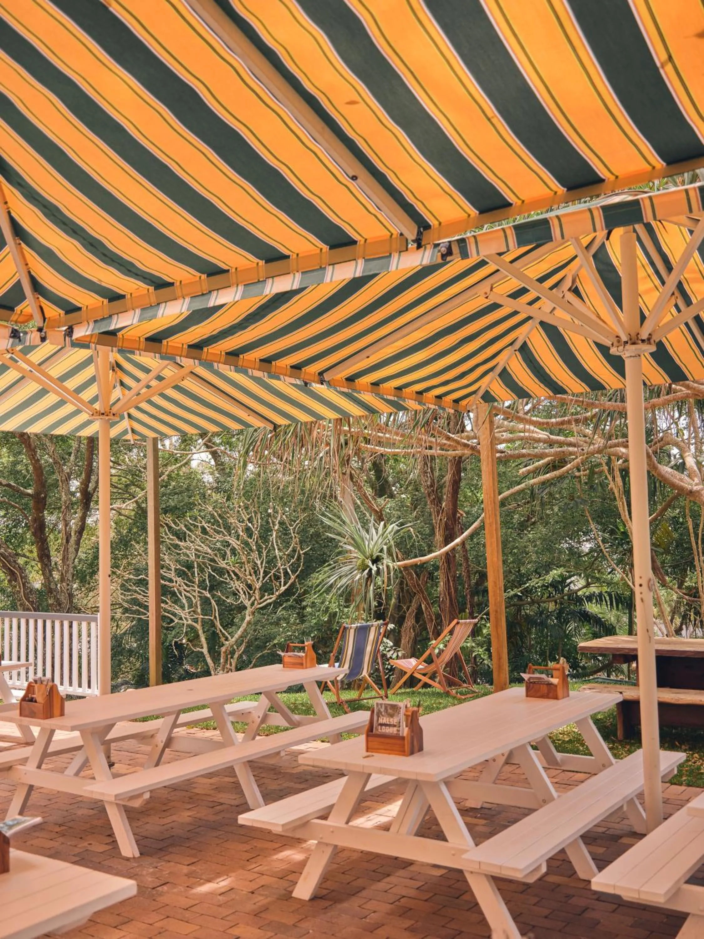 Restaurant/places to eat in Halse Lodge Noosa Heads