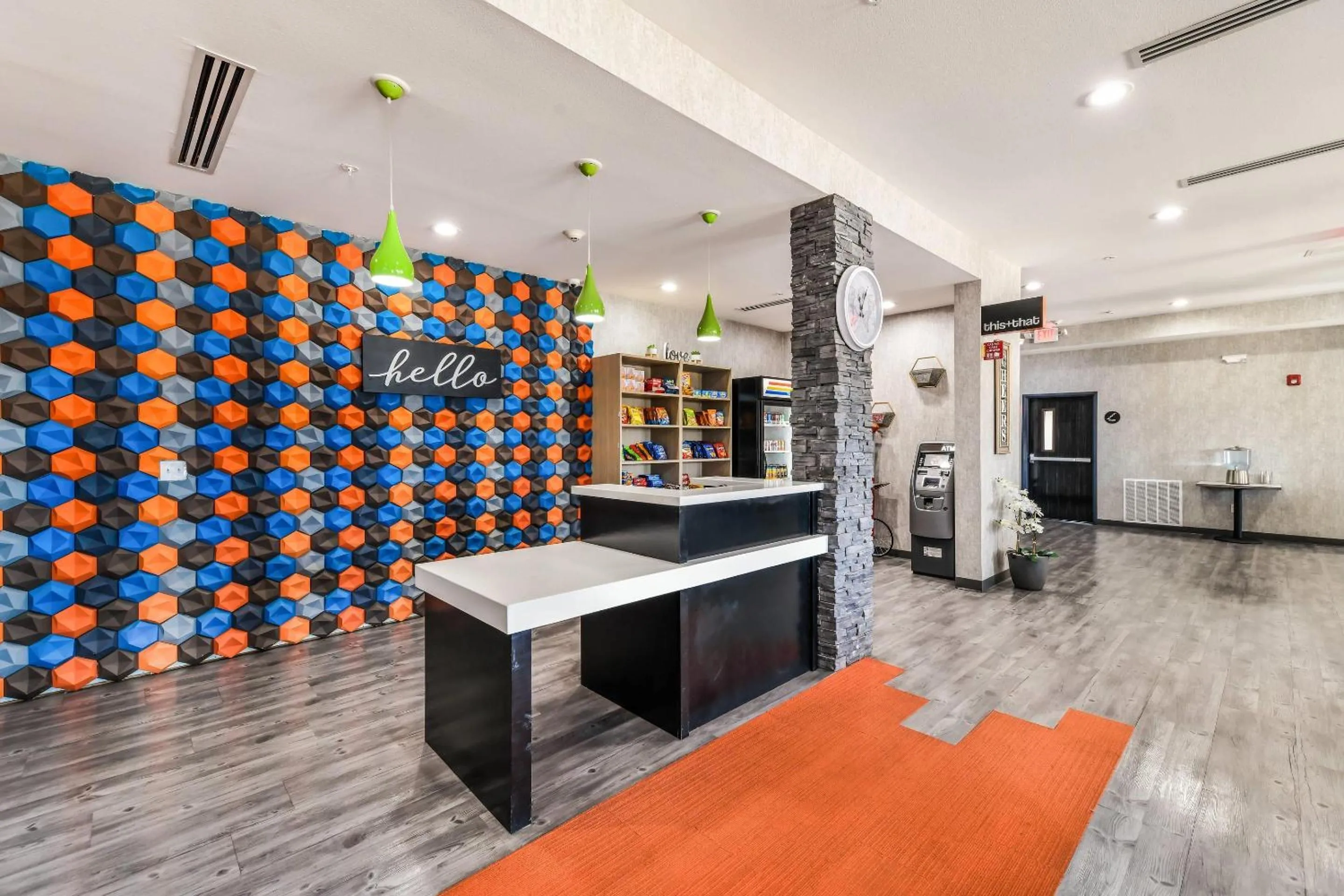 Lobby or reception in Hy-Lo Hotel, an Ascend Collection Hotel