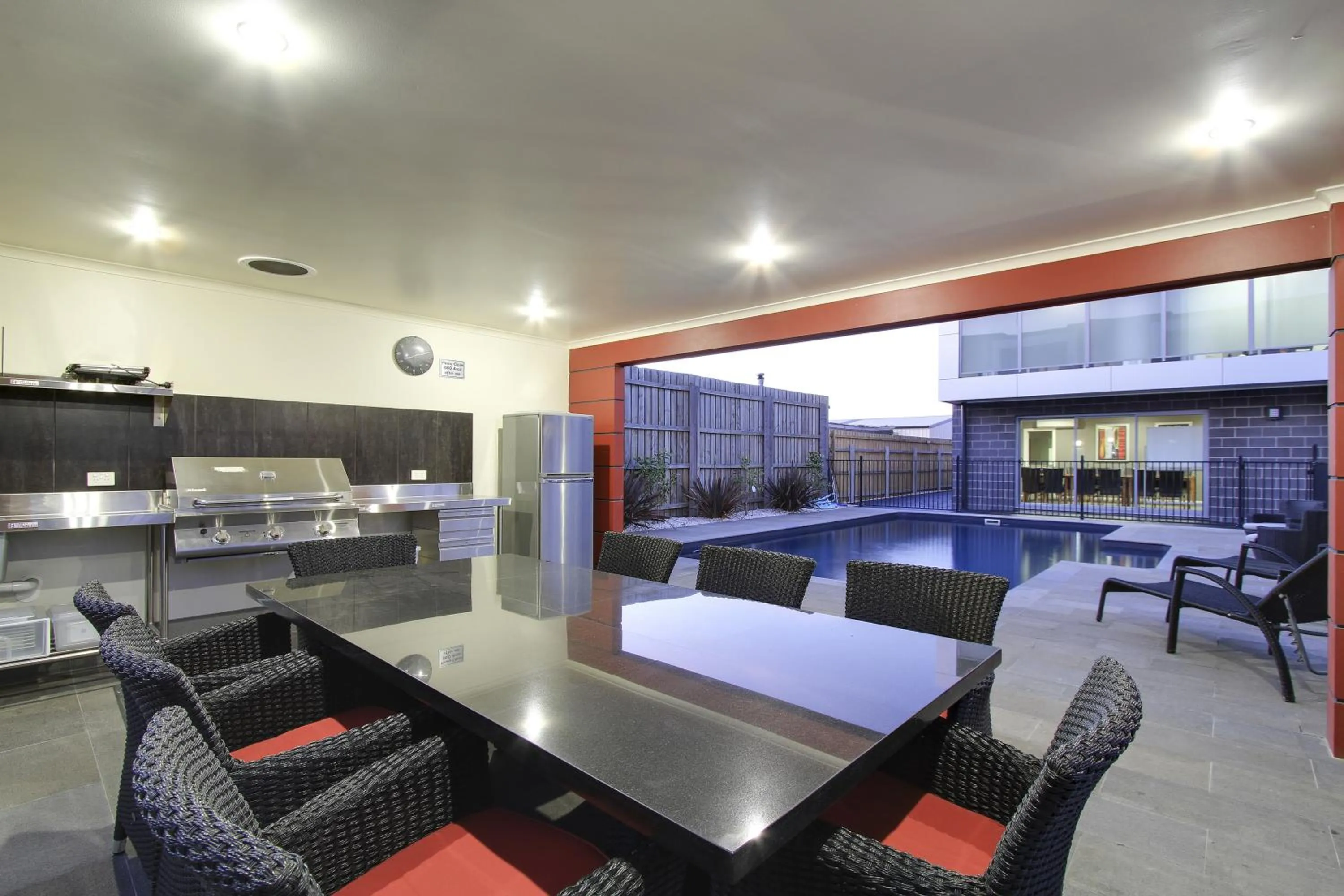 BBQ facilities in Bridges on Argyle