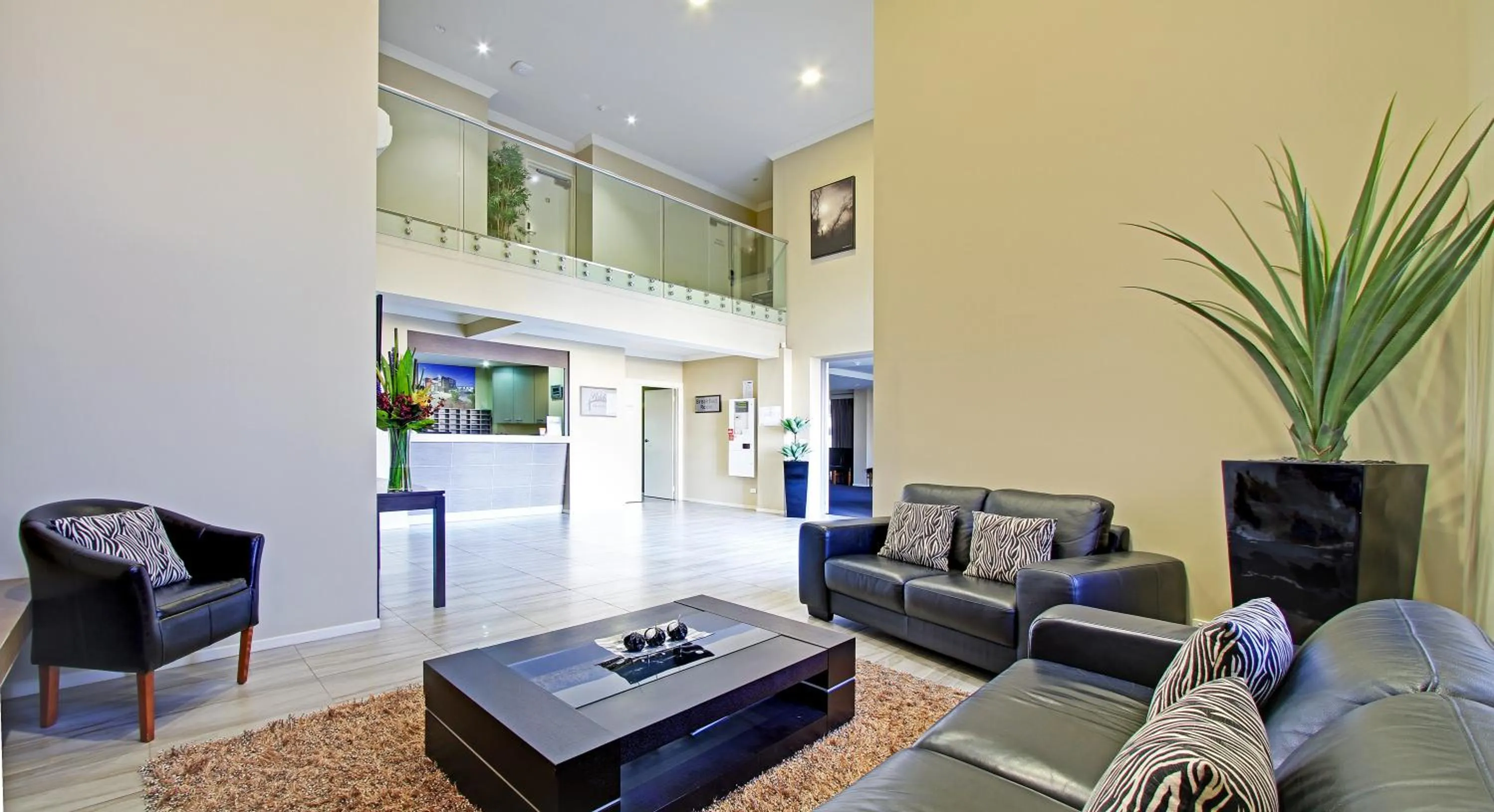 Seating area in Bridges on Argyle