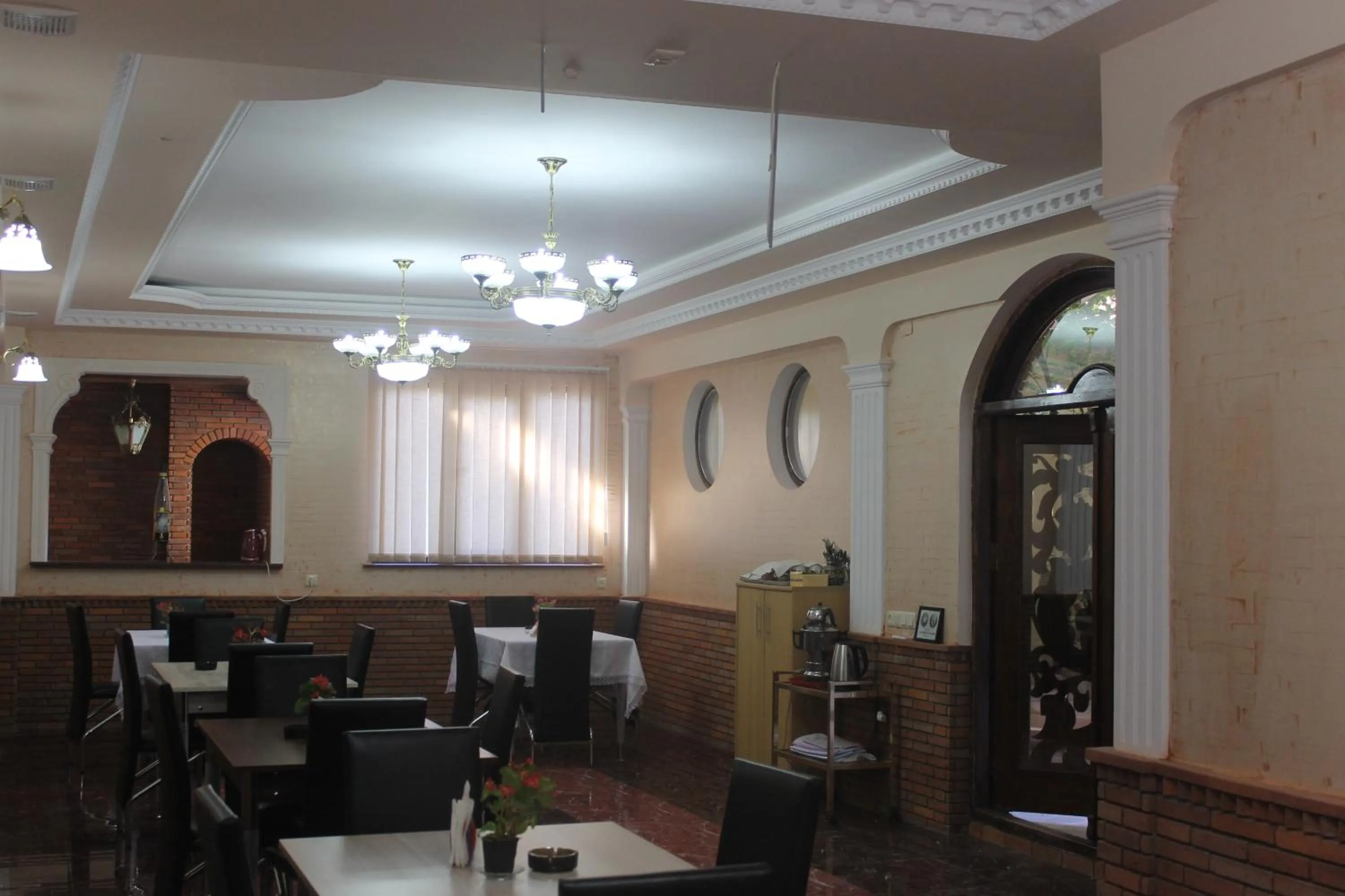 Food and drinks in Marani Hotel