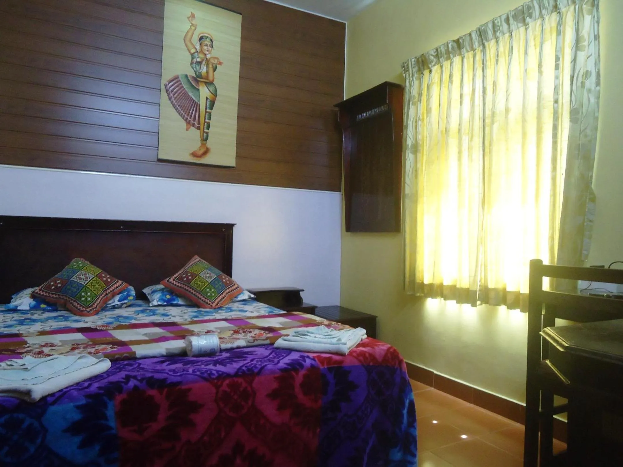 Bed in Greenview holiday inn