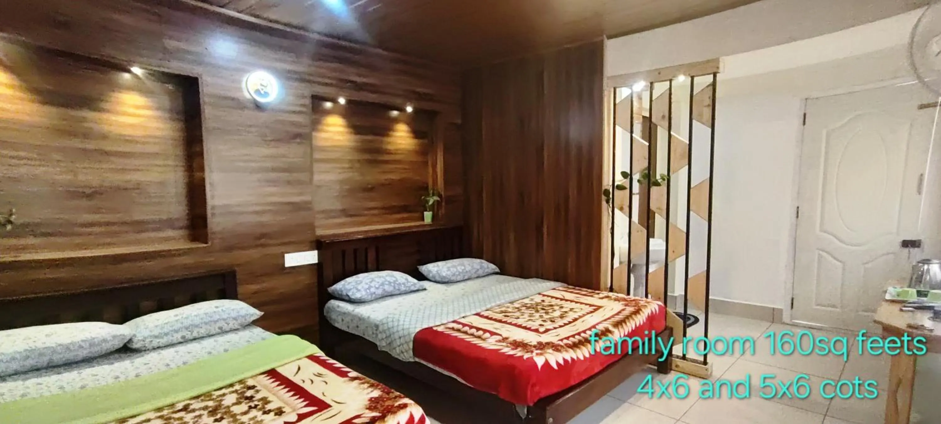 Bed in Greenview holiday inn