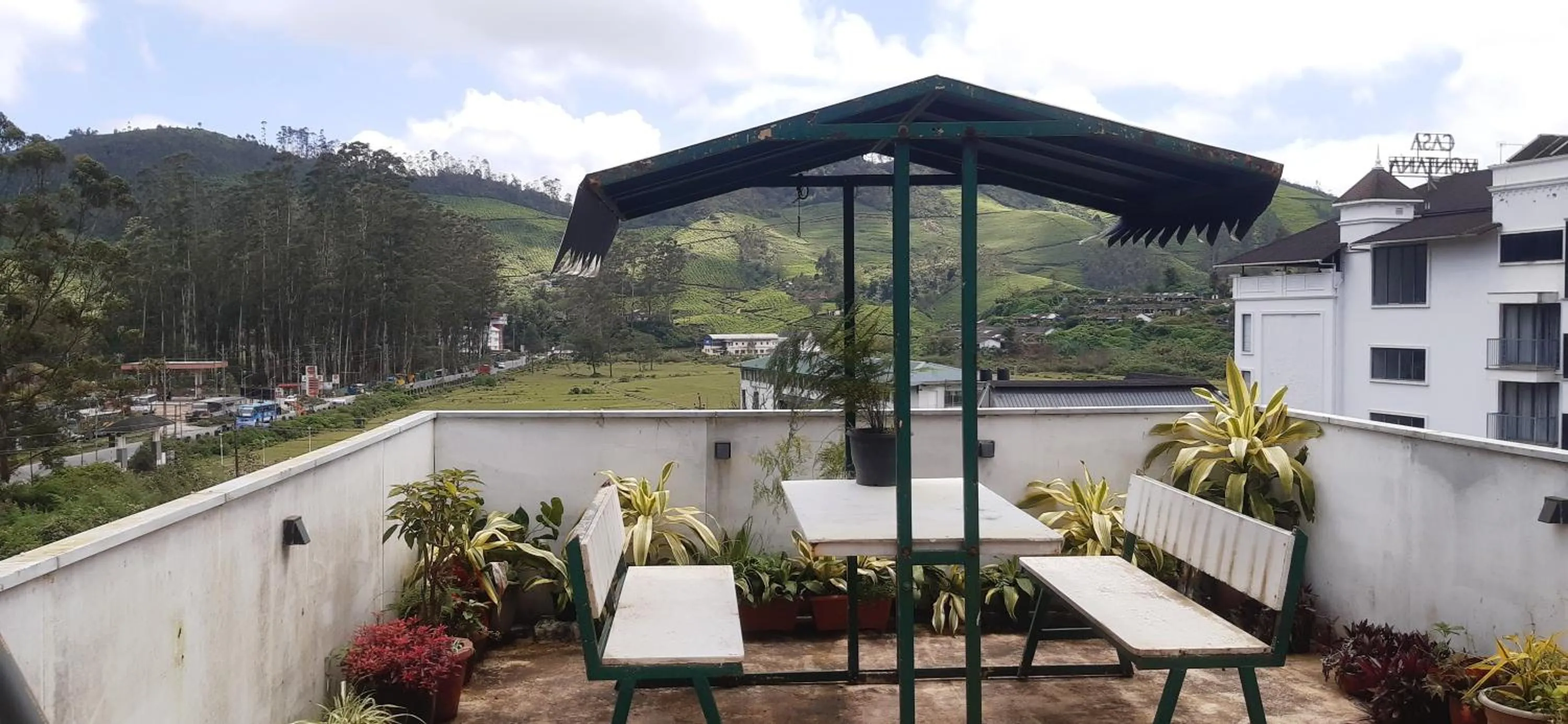 Property building in Greenview holiday inn