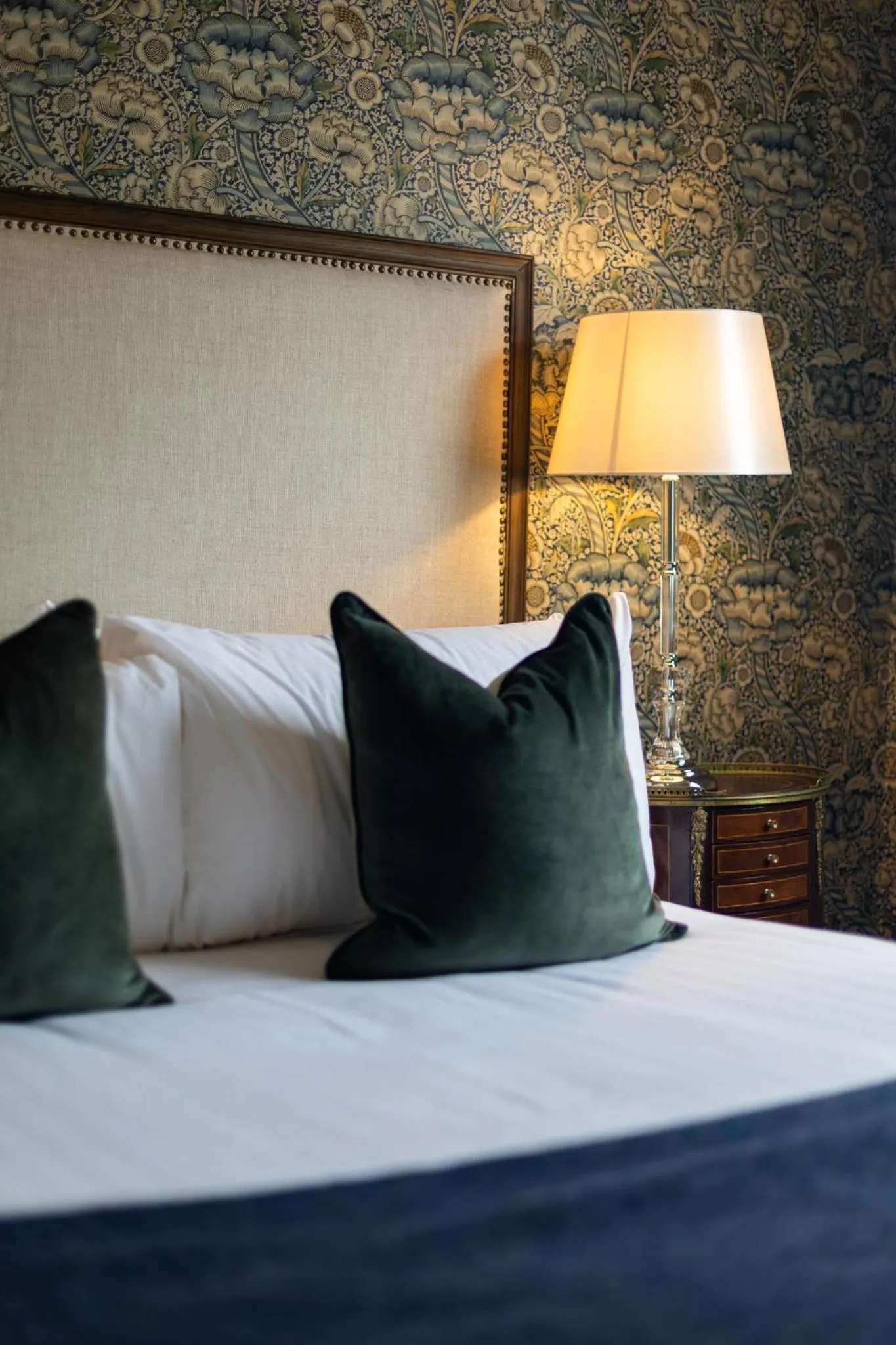 Bedroom, Bed in Quamby Estate - Boutique Country House