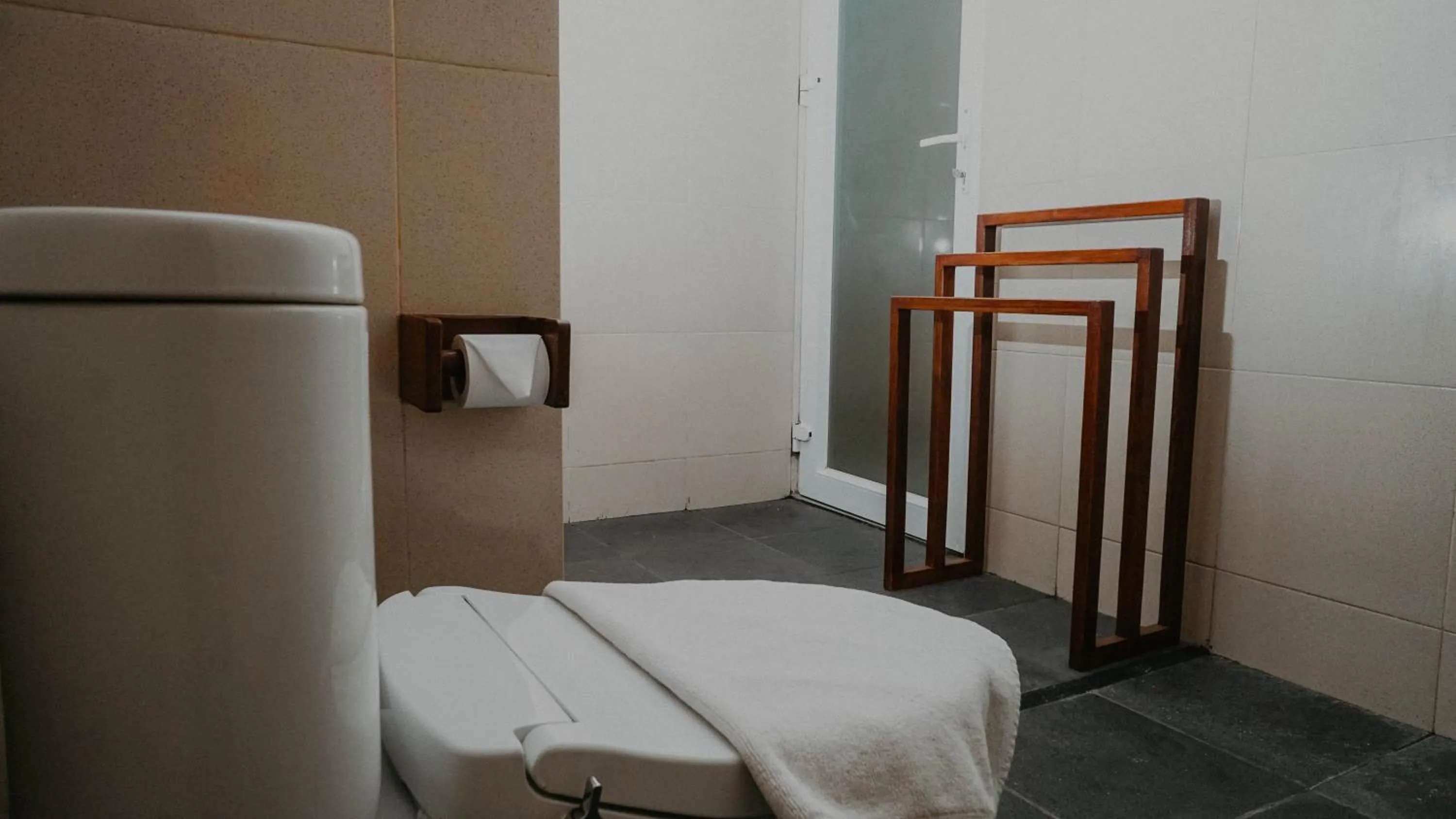 Bed in Seaview Beach Resort