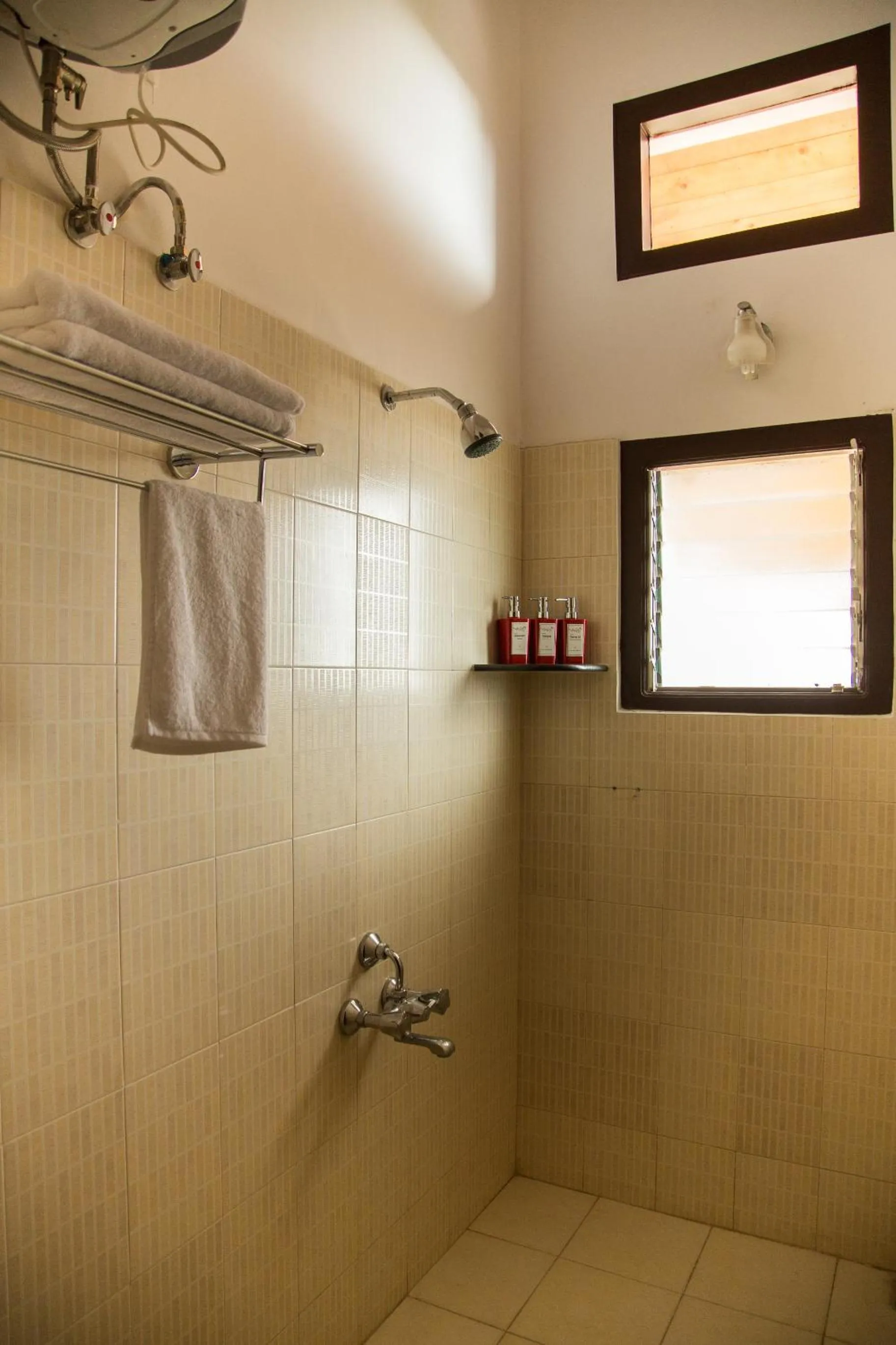 Shower in The Xanadu Birkenhead