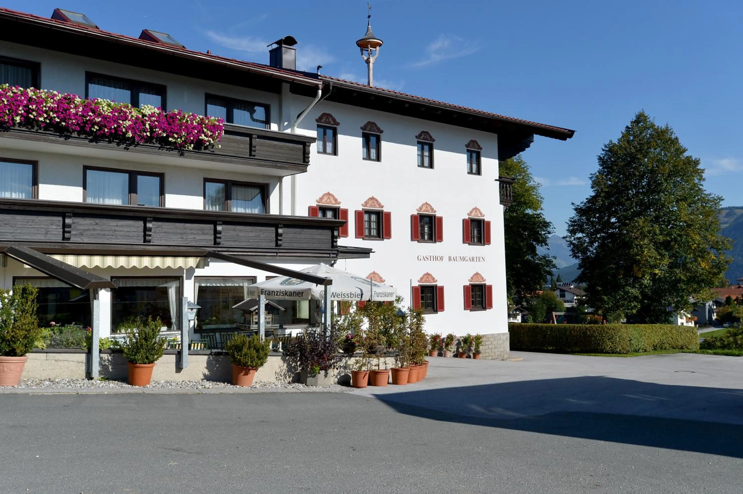 Property building in Hotel Baumgarten & Chalet Baumgarten