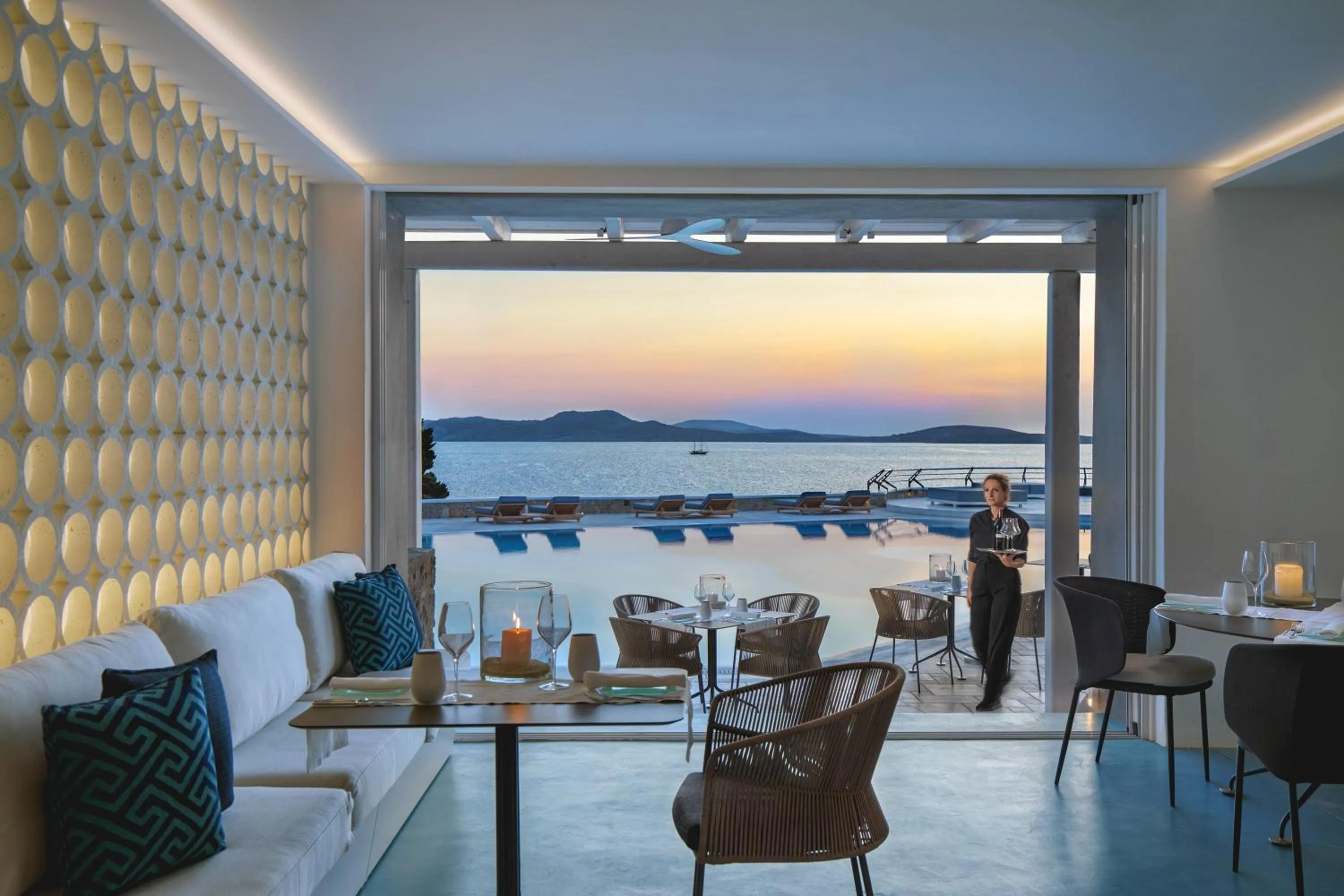 Restaurant/places to eat in Mykonos Grand Hotel & Resort