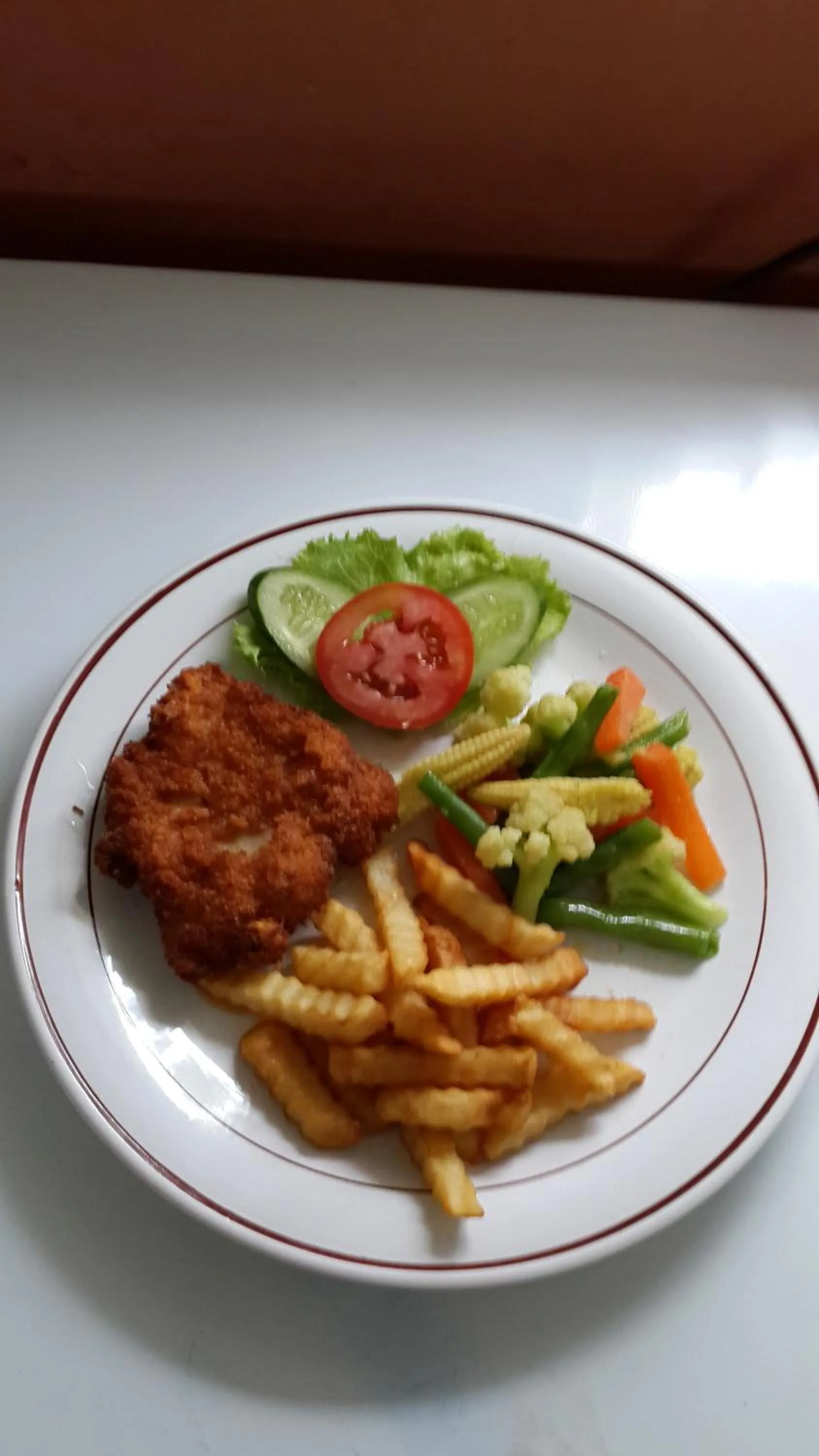 Restaurant/places to eat in Medori Putih Homestay