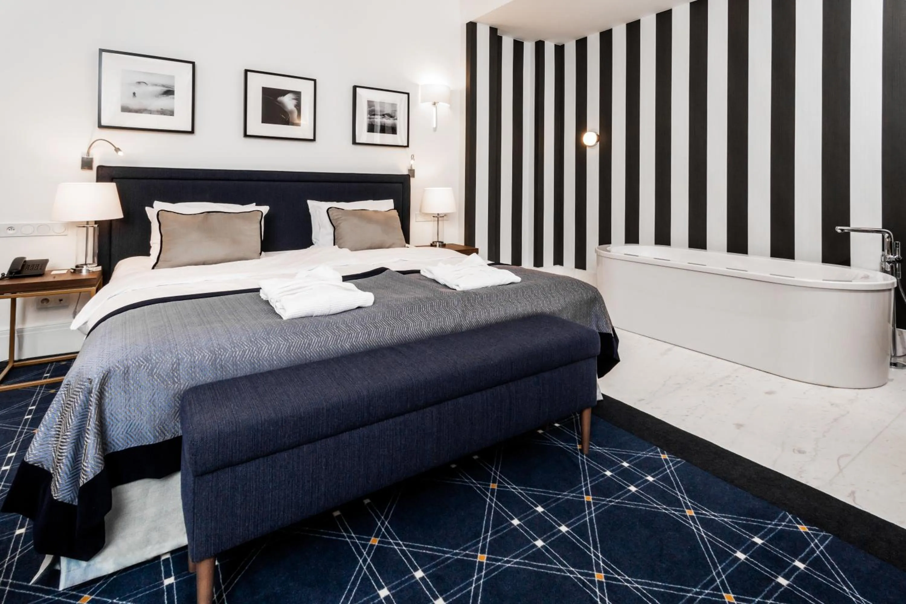 Bed in Pałac Komierowo